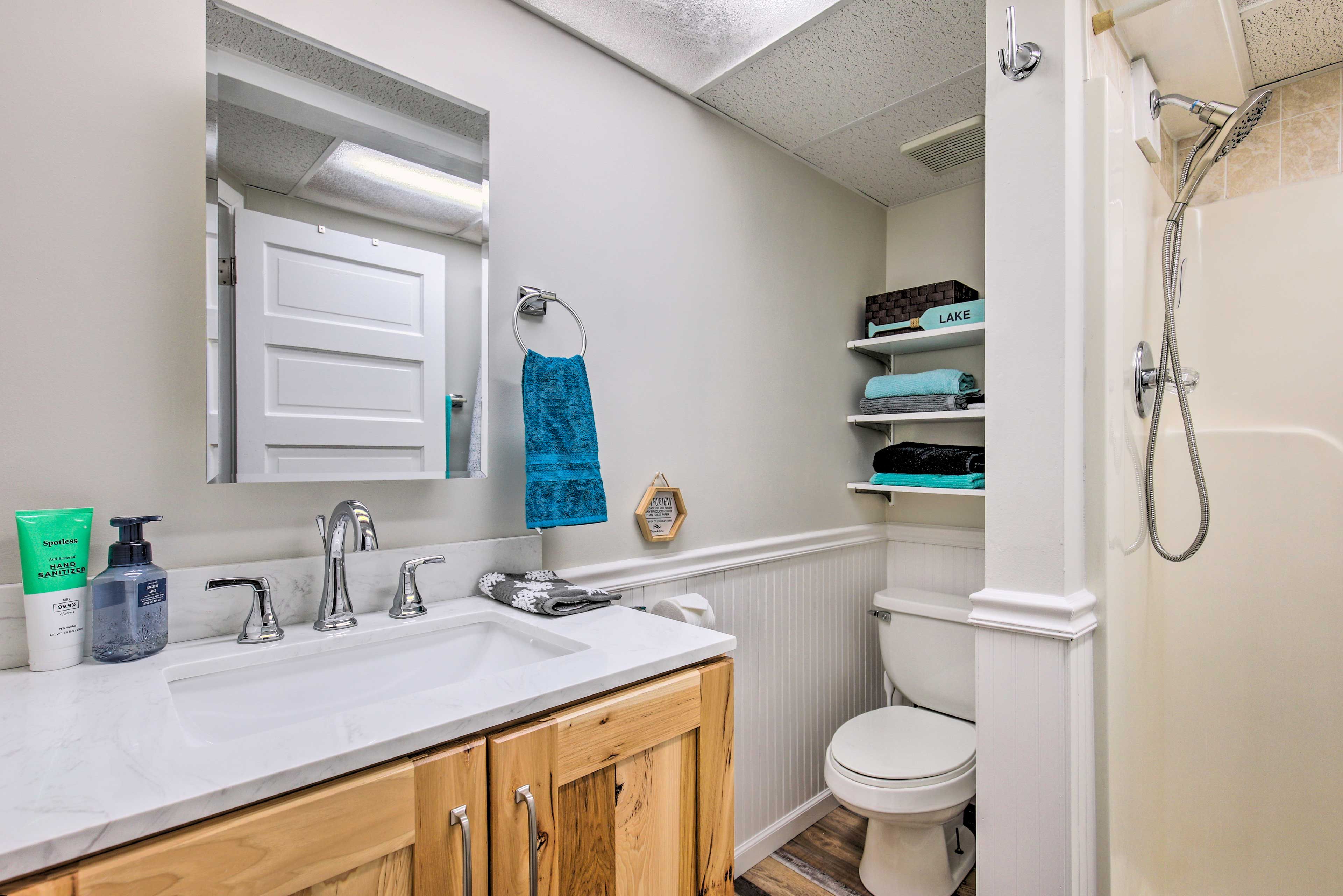 Bathroom | Towels Provided