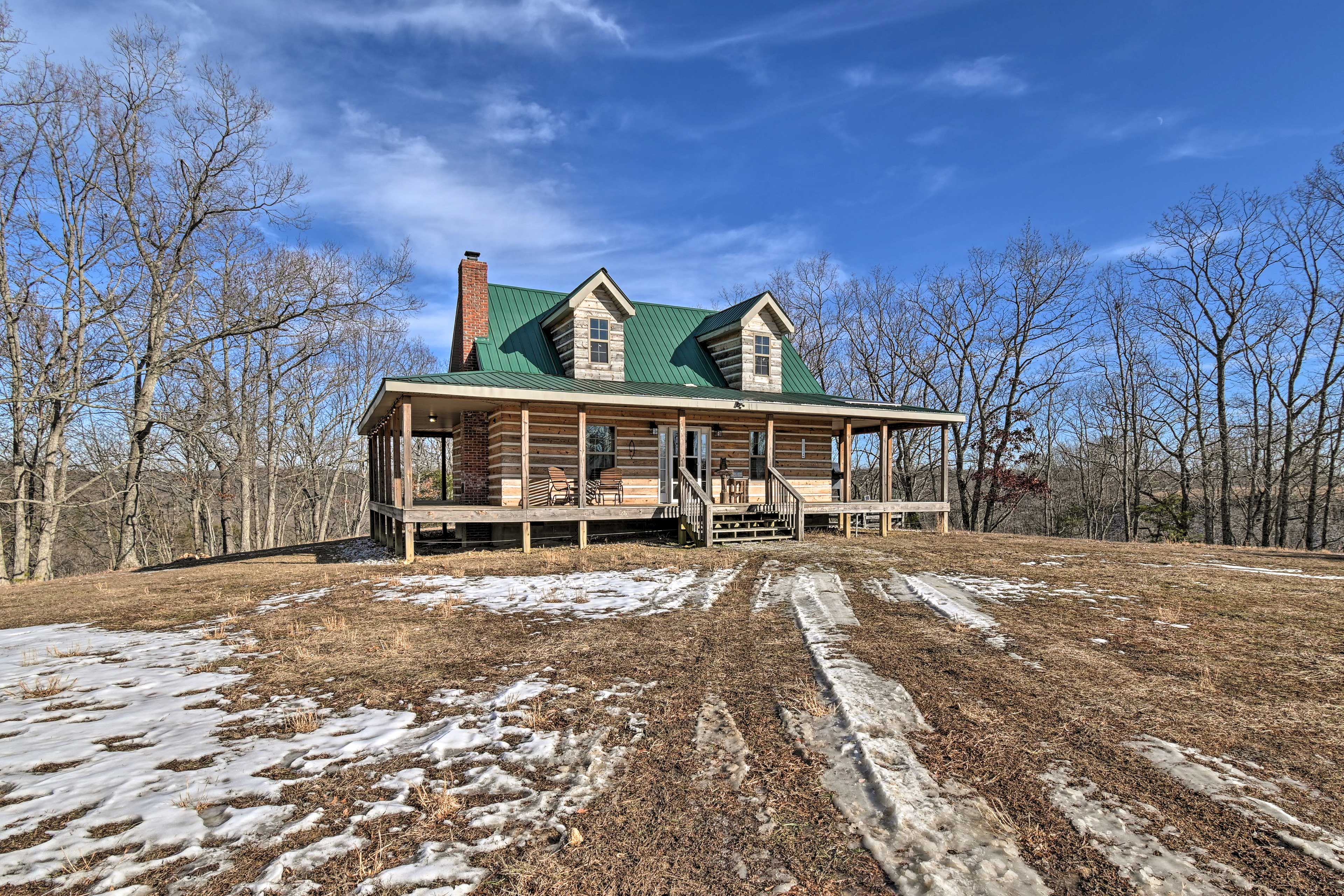 Cabin Exterior | Parking | Driveway (2 Vehicles) | RV/Trailer Parking Allowed
