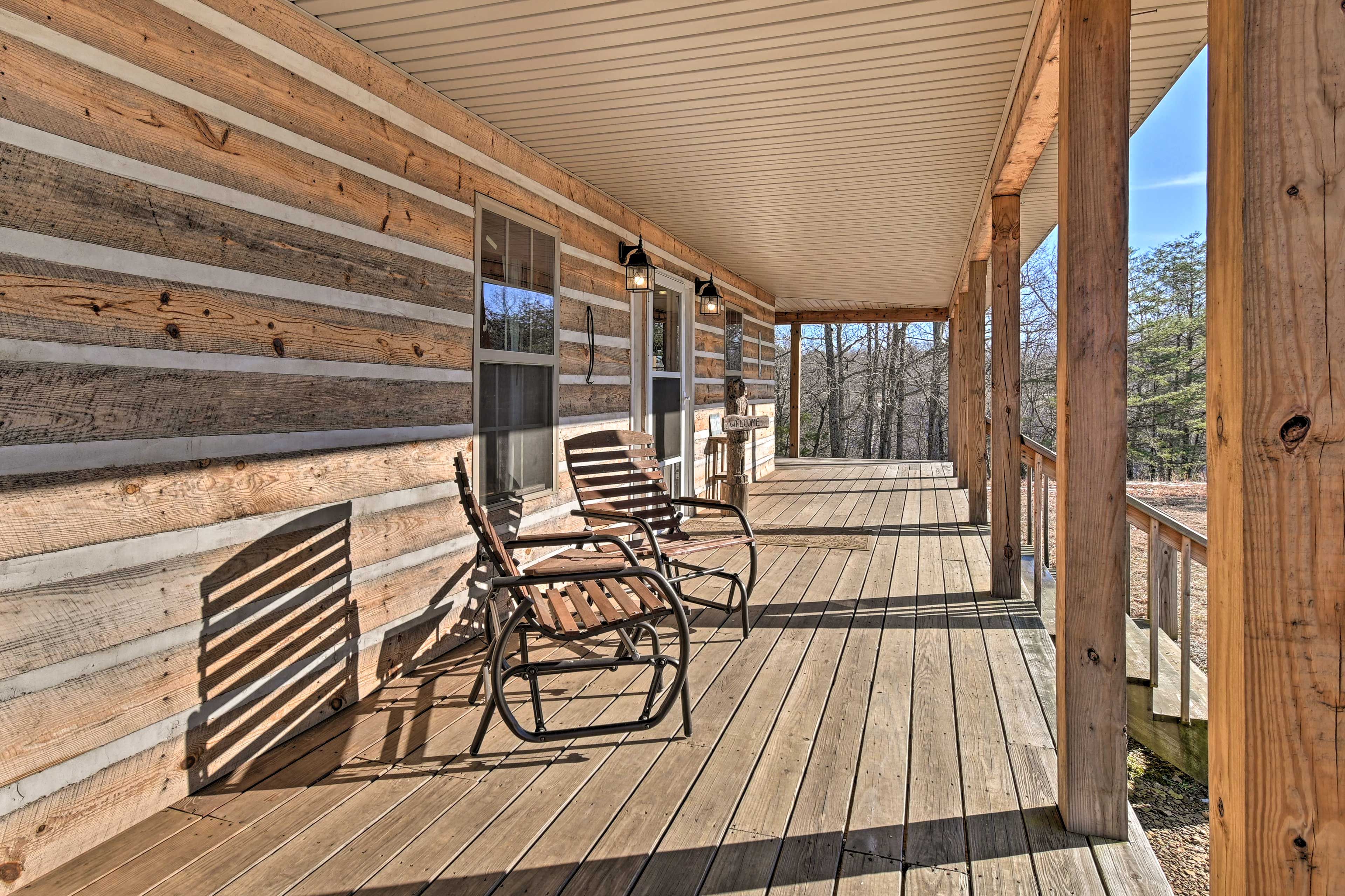 Front Porch | Private Entrance