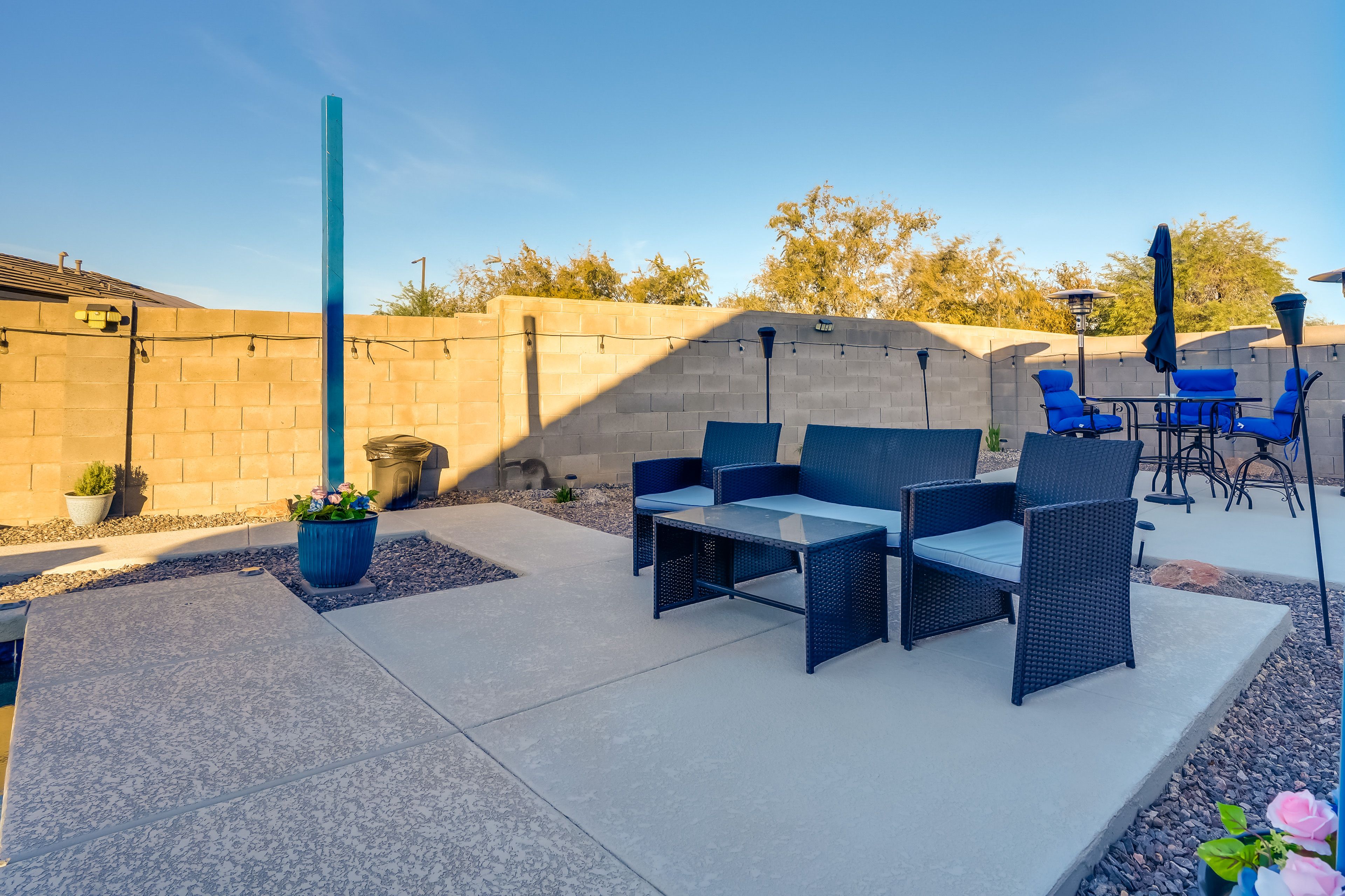 Patio | Outdoor Dining Area | Seating