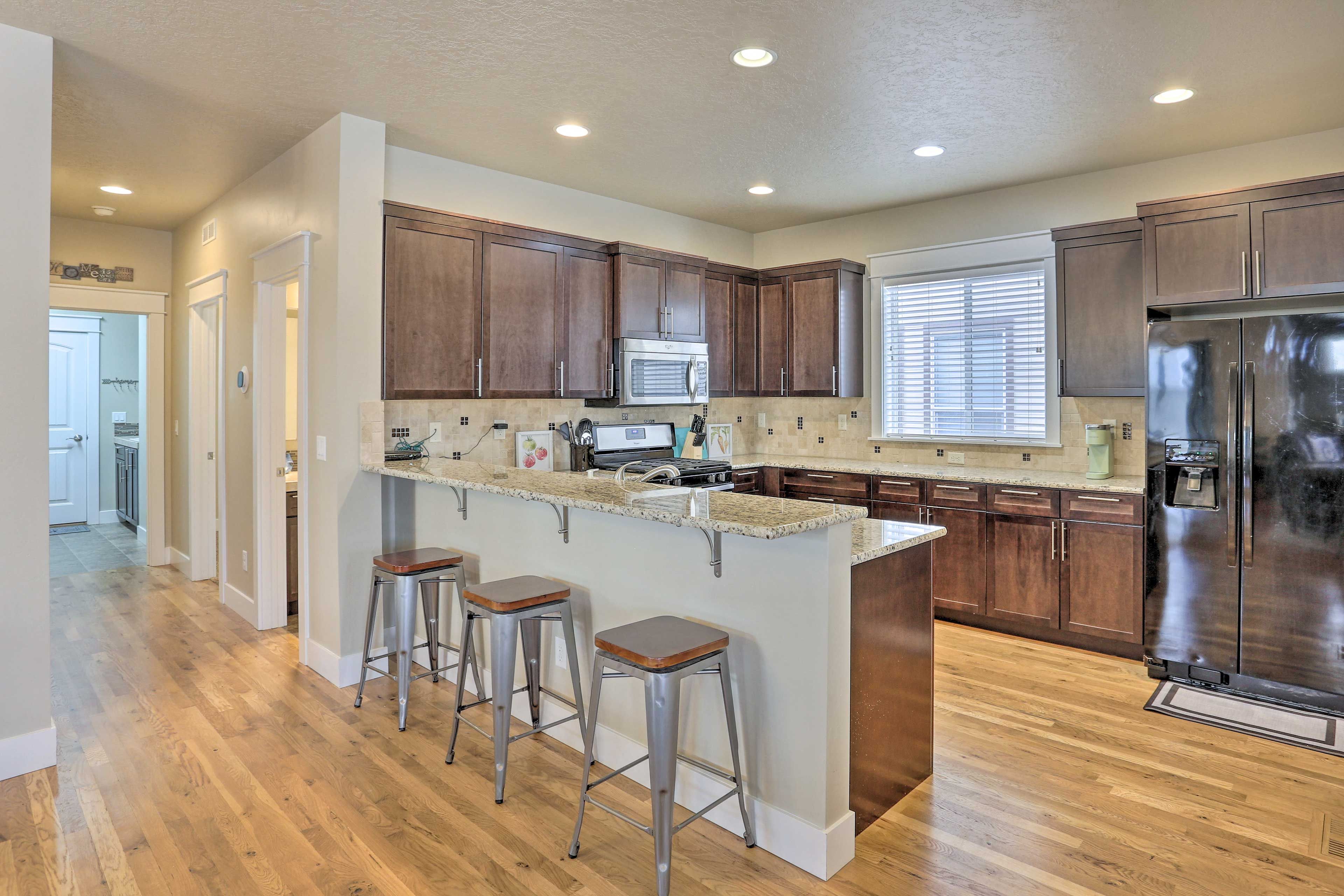 Kitchen | Dishwasher | Keurig Coffee Maker | Cooking Basics