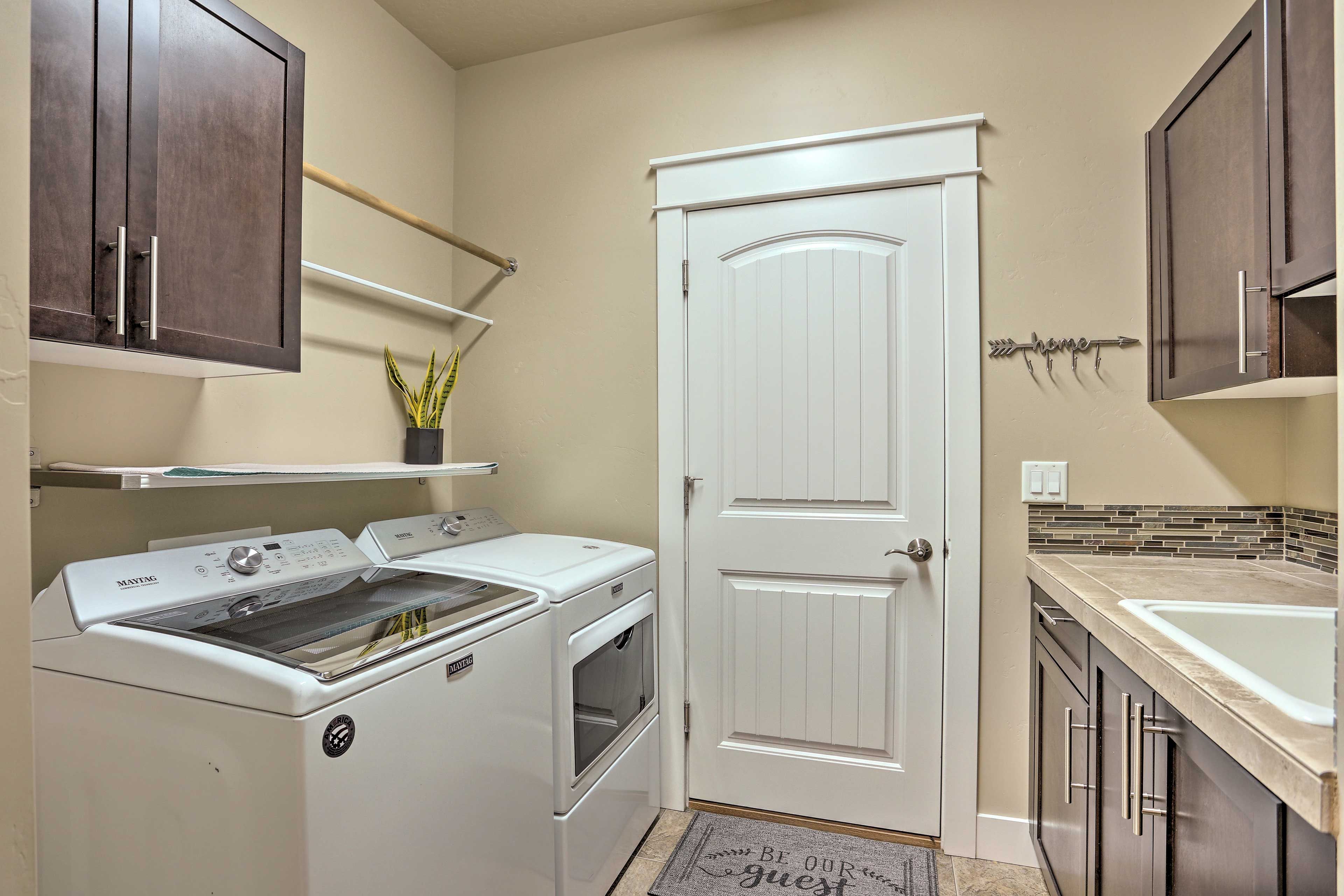 Laundry Room | Washer & Dryer