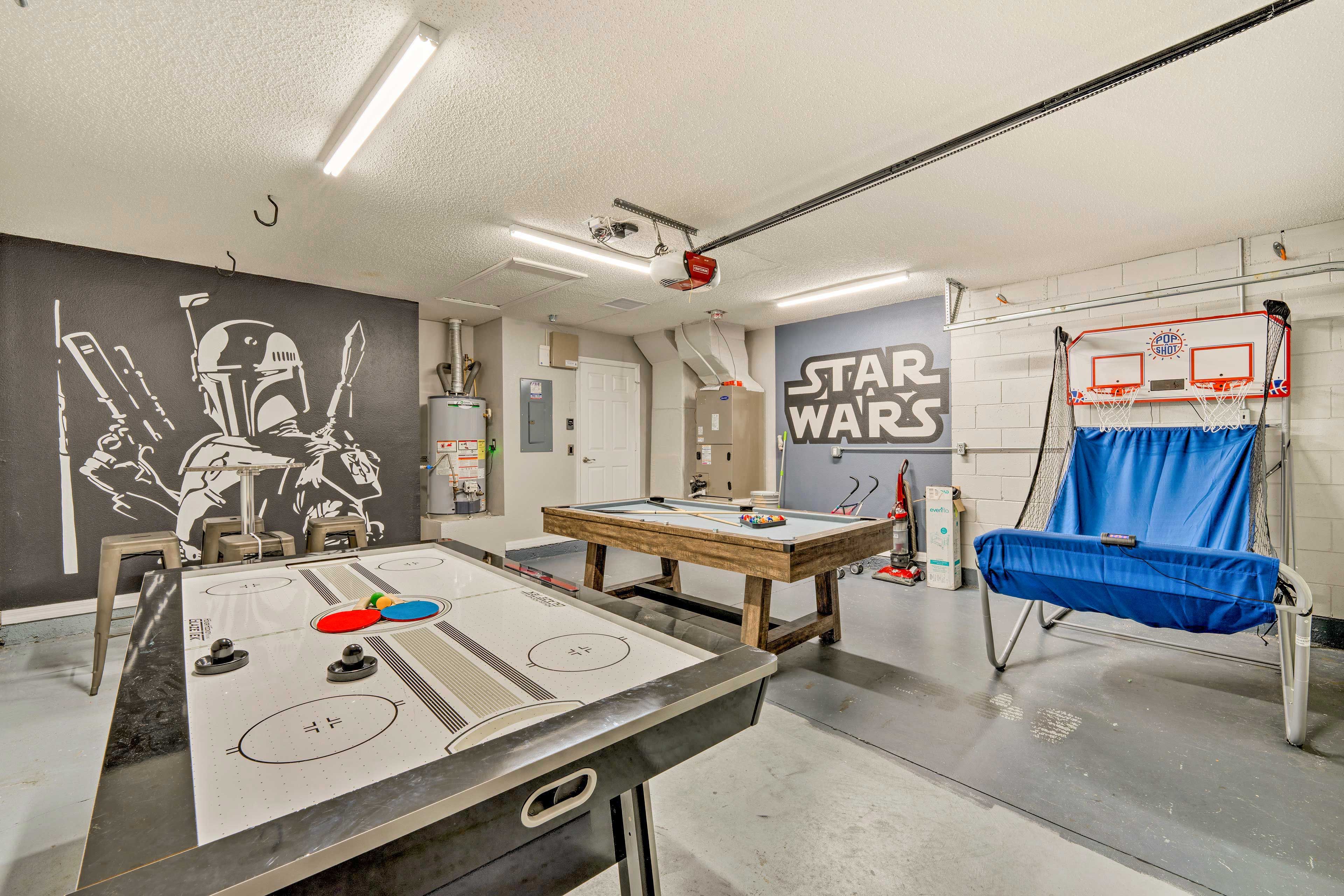 Game Room | Air Hockey | Pool Table | Basketball Game