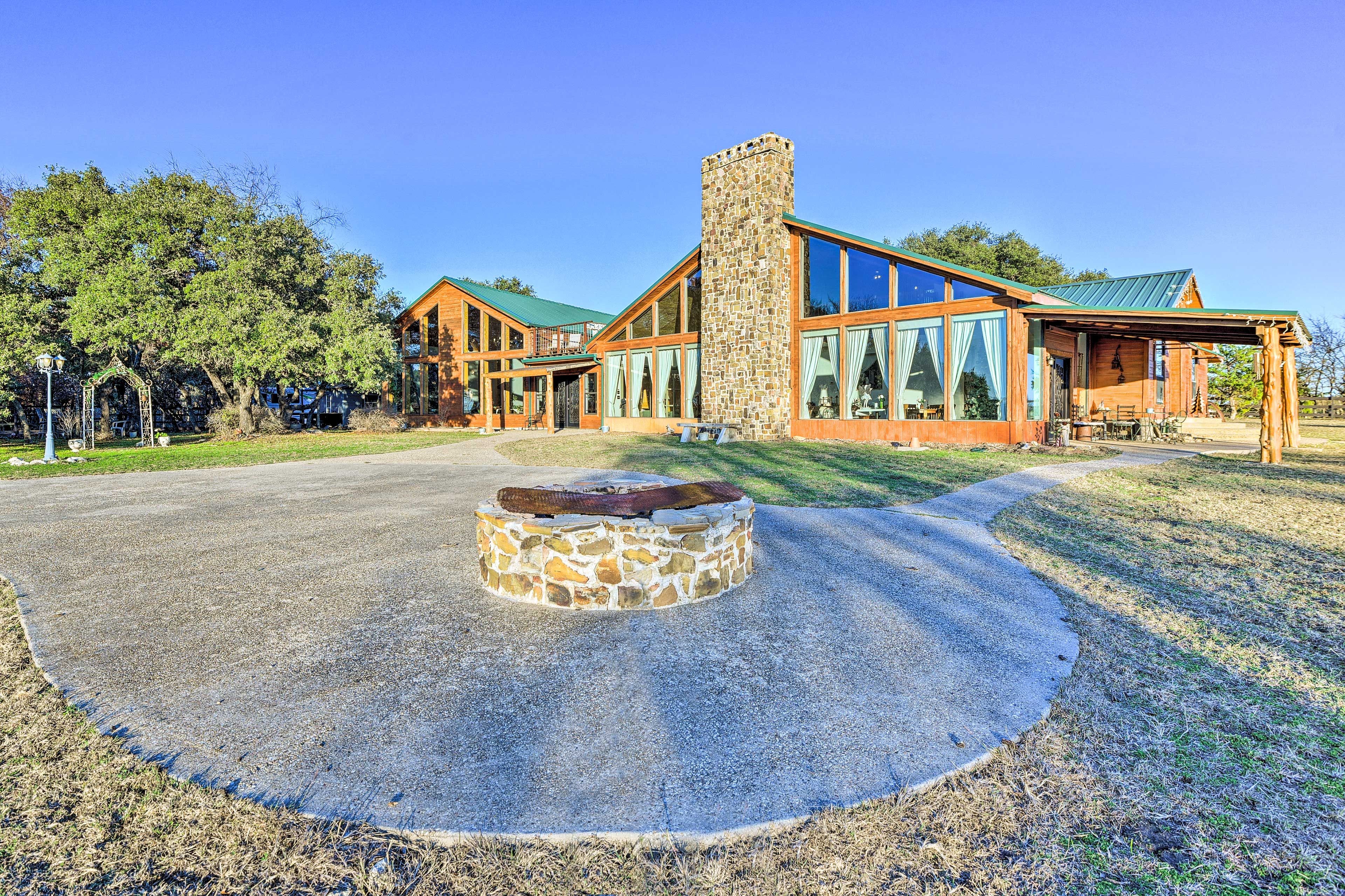 Fire Pit | Driveway Parking (20 Vehicles) | RV Parking w/ Plug-Ins