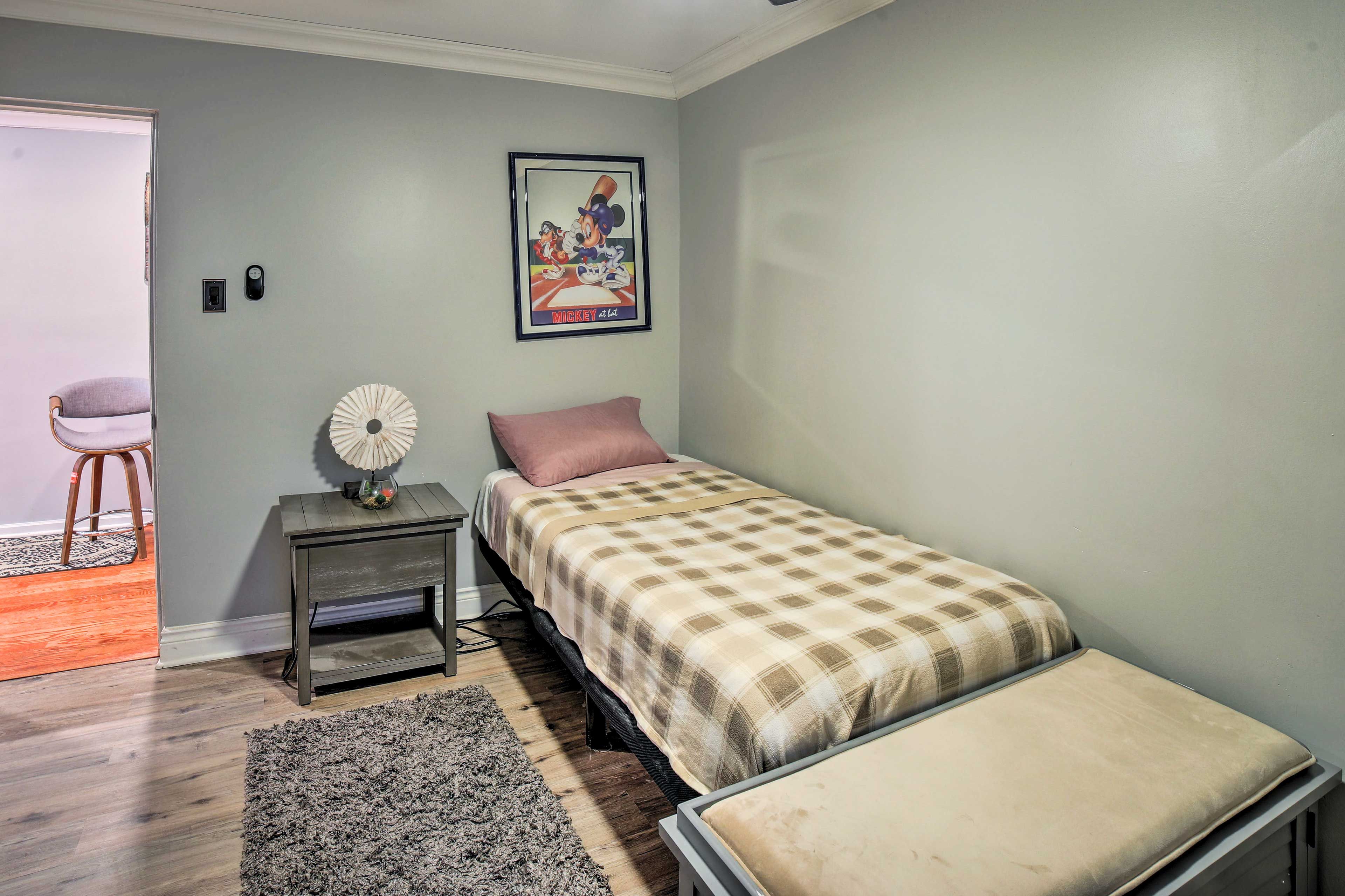 Bedroom 3 | Twin Bed