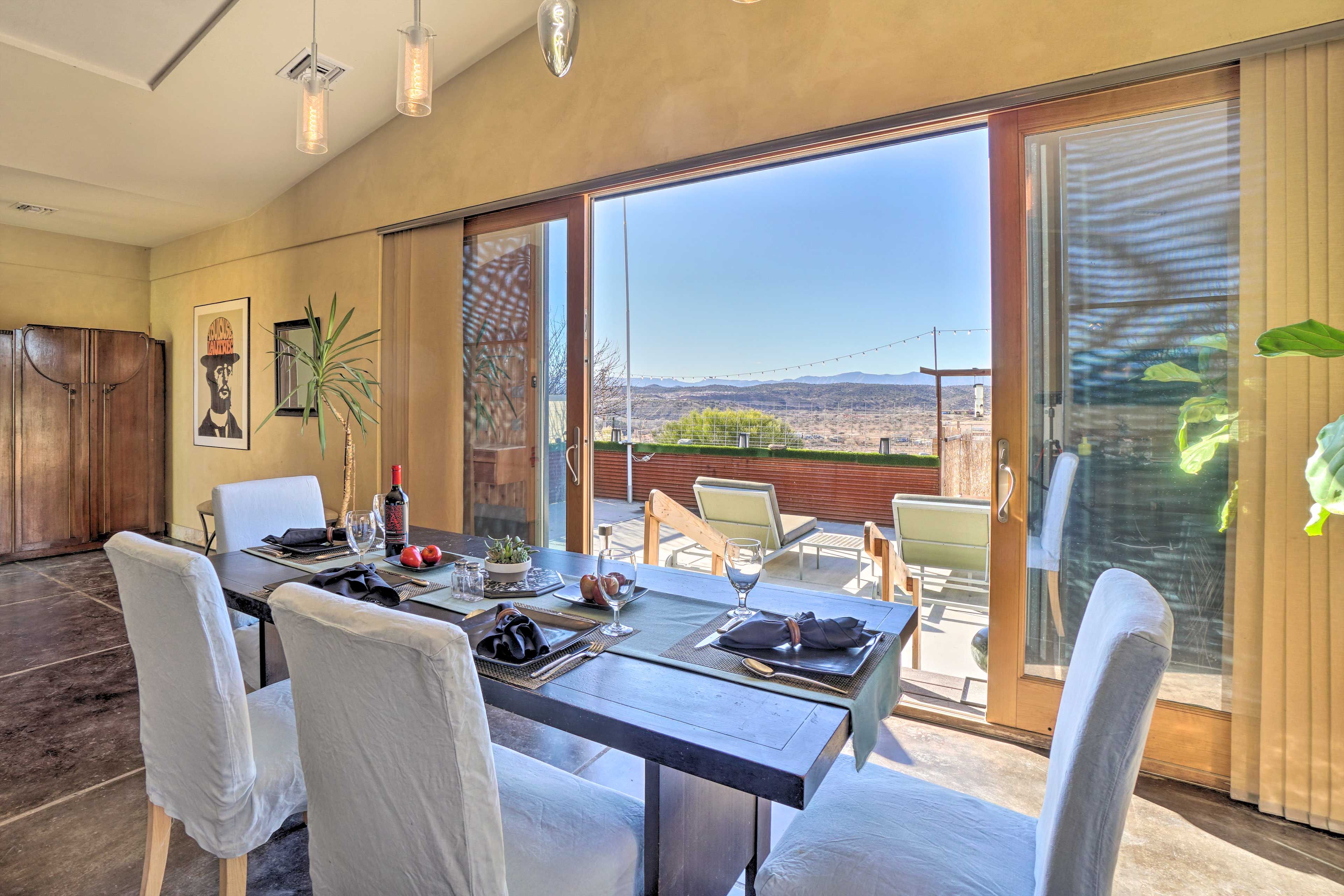 Dining Area | Dining Table | Dishware/Flatware