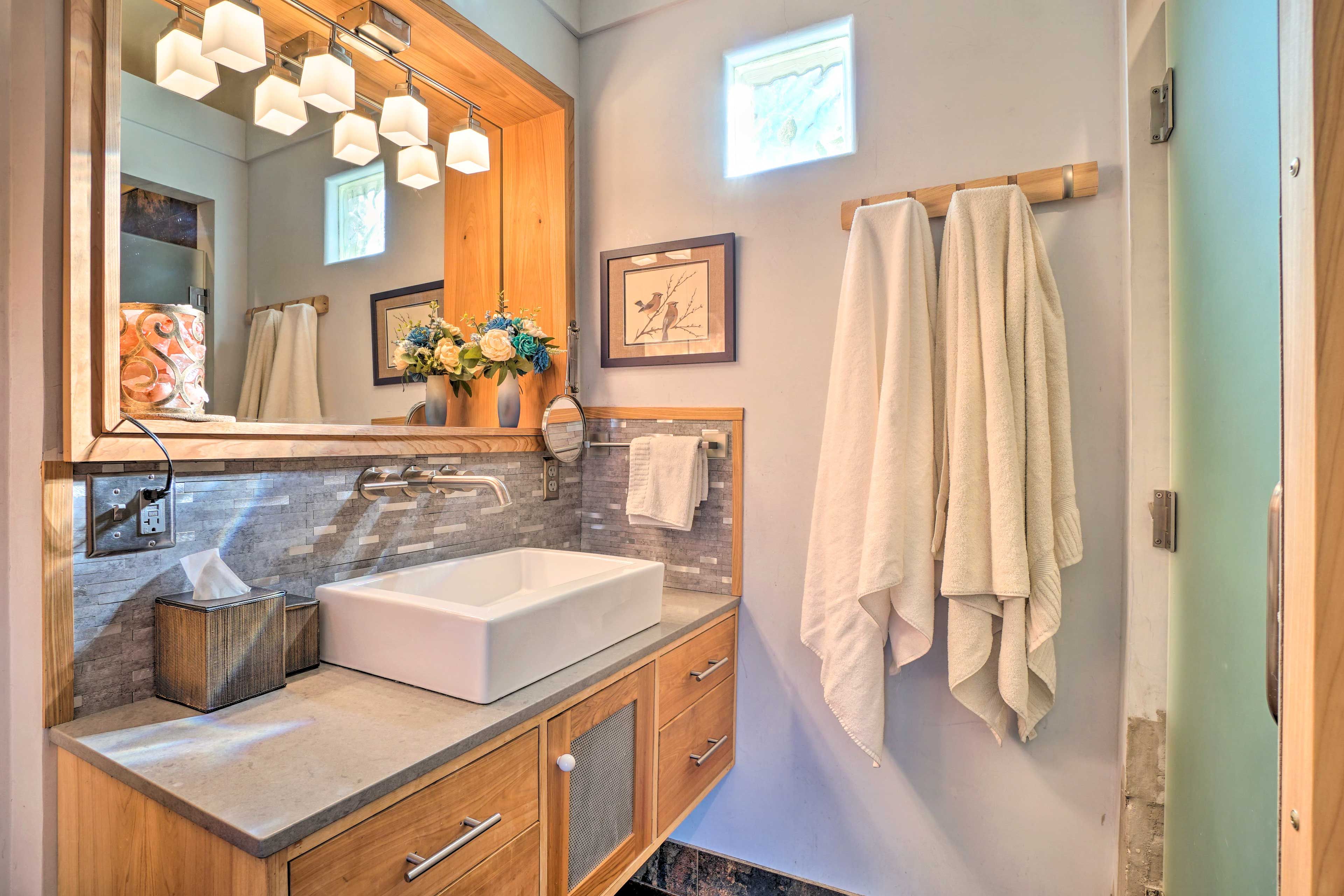 Full Bathroom