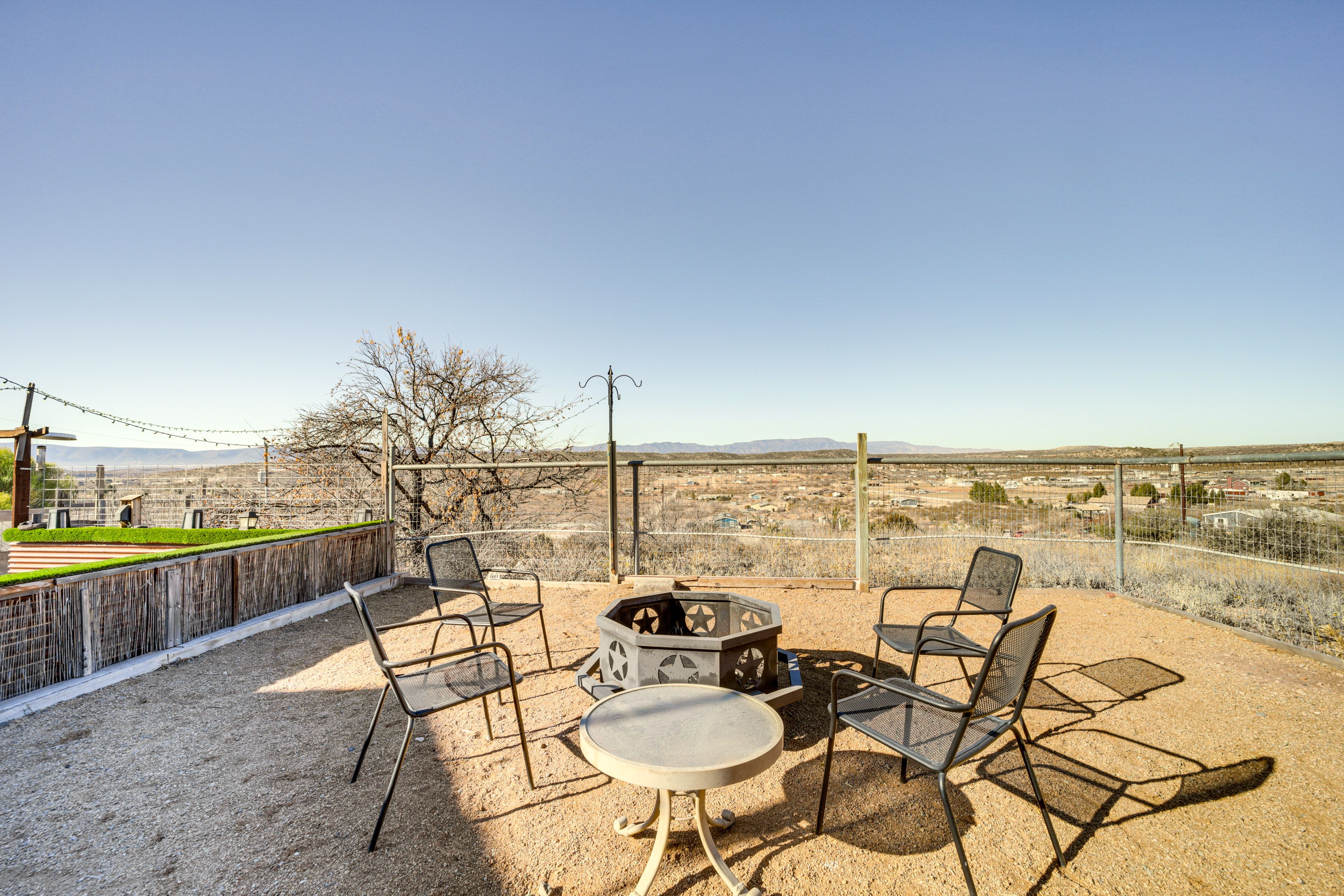 Backyard Lounge | Fire Pit | Mountain Views