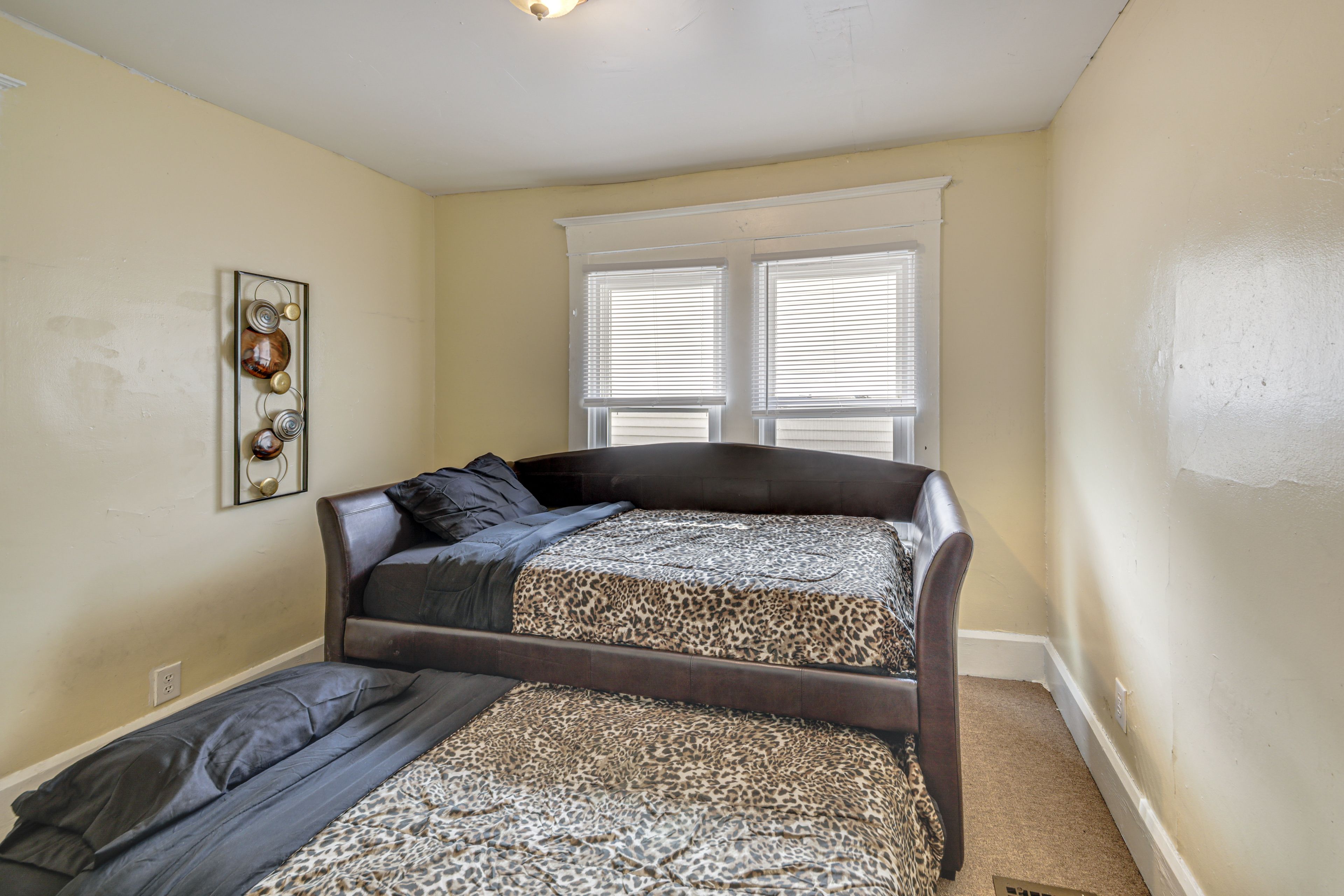 Bedroom 2 | Twin Daybed w/ Twin Trundle | 2nd Floor