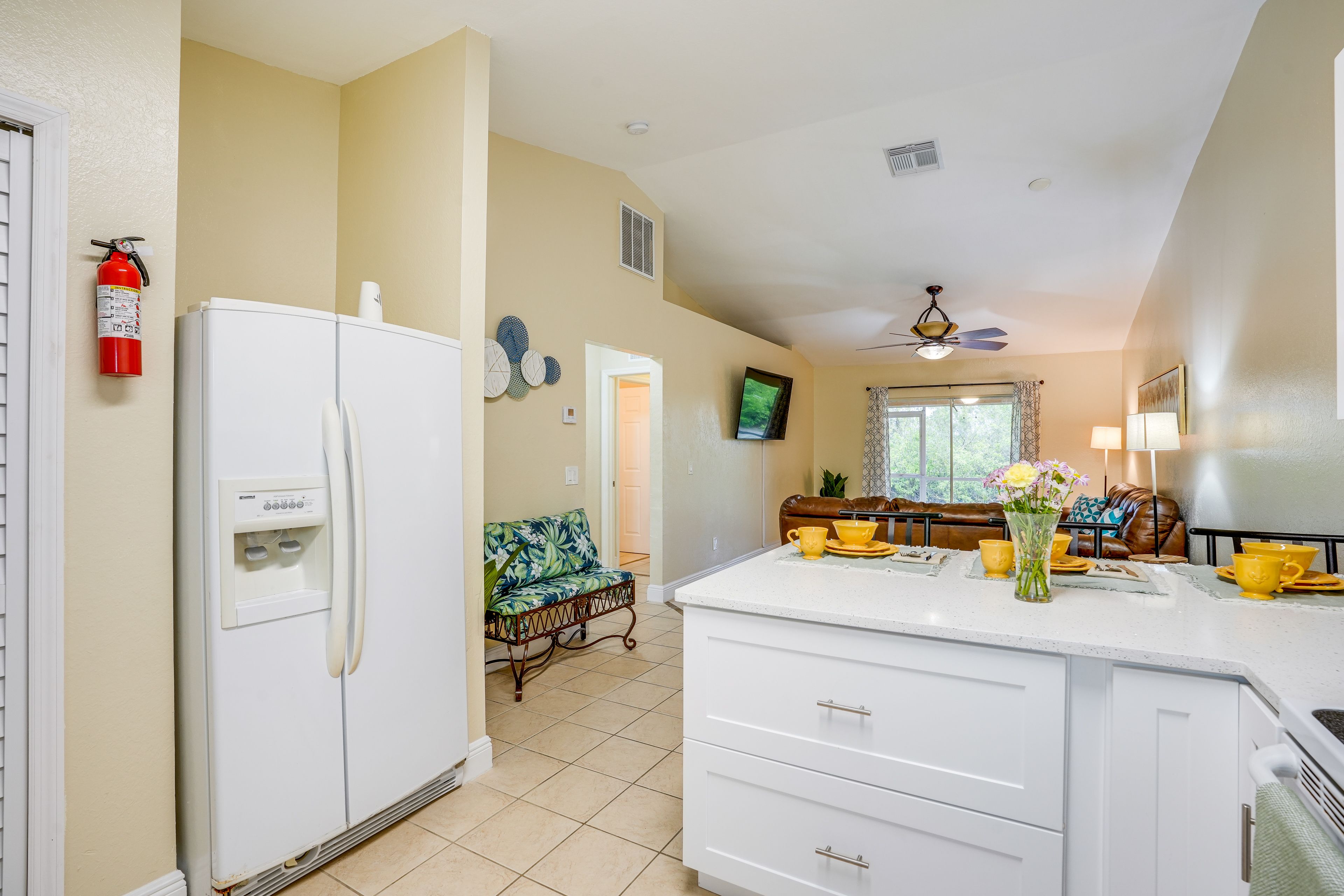 Kitchen | Drip & Keurig Coffee Makers | Toaster