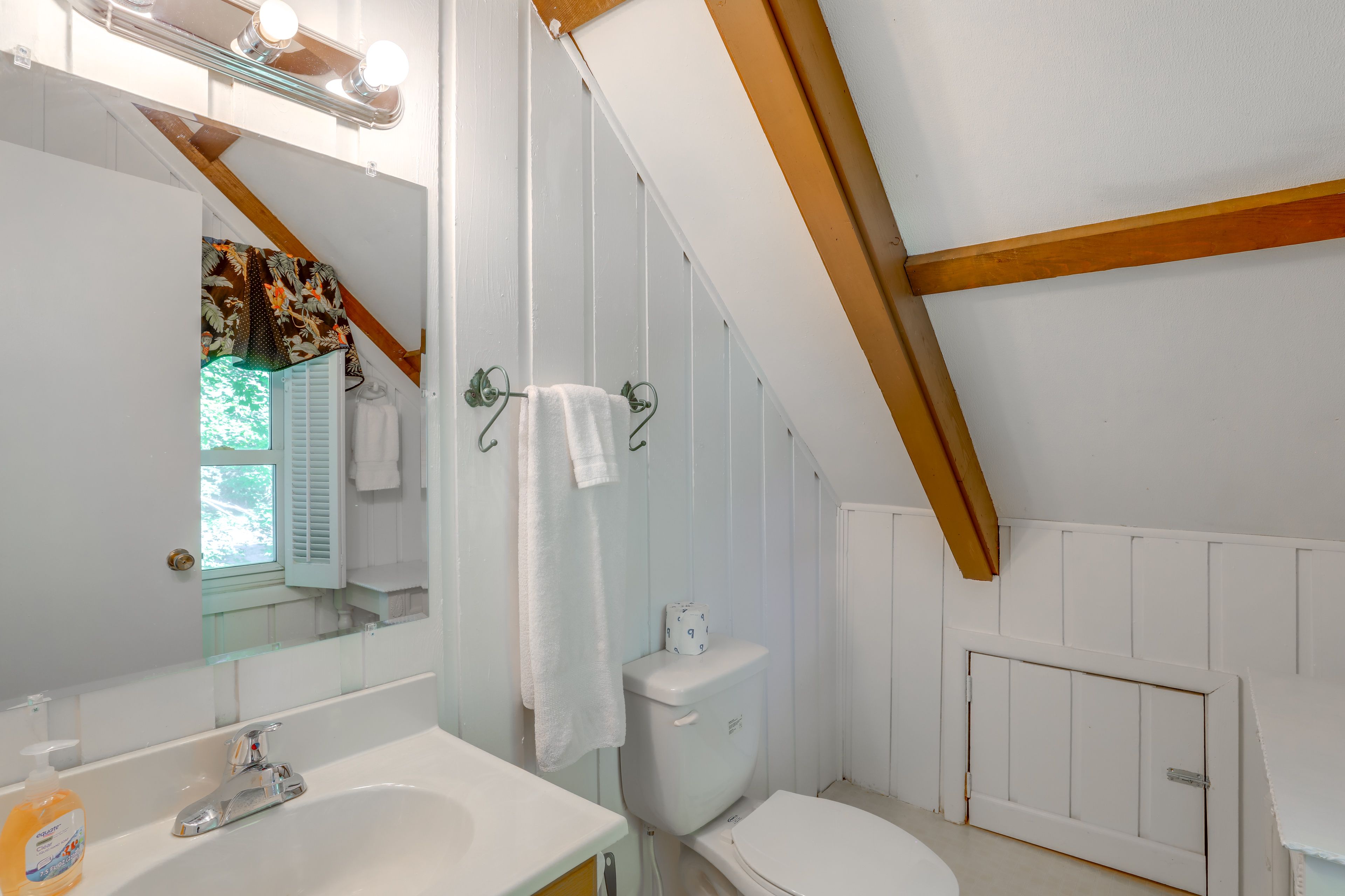 Half Bathroom | 3rd Level