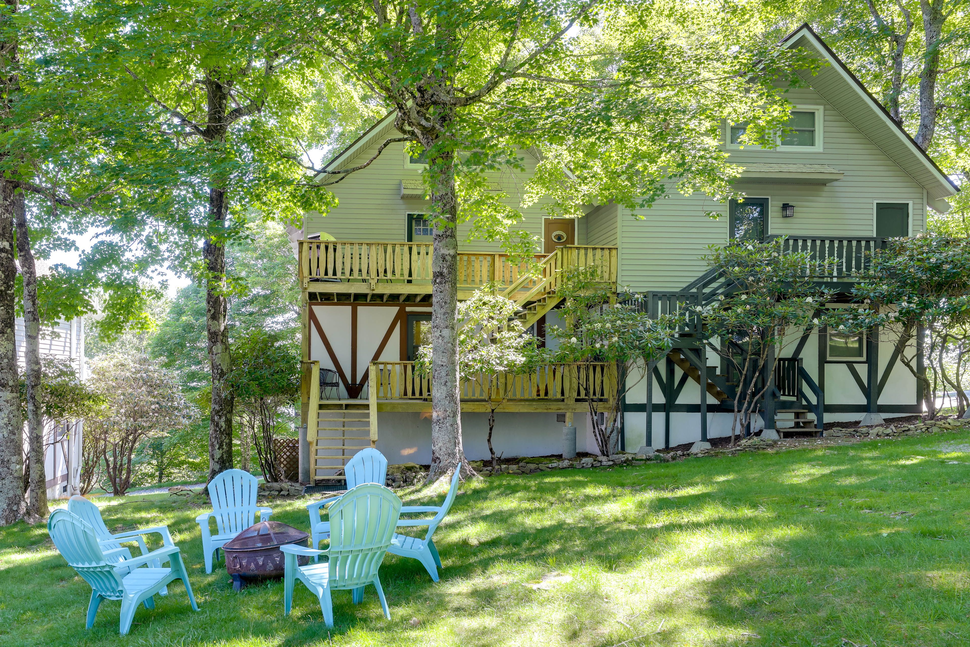 Front Yard | Fire Pit