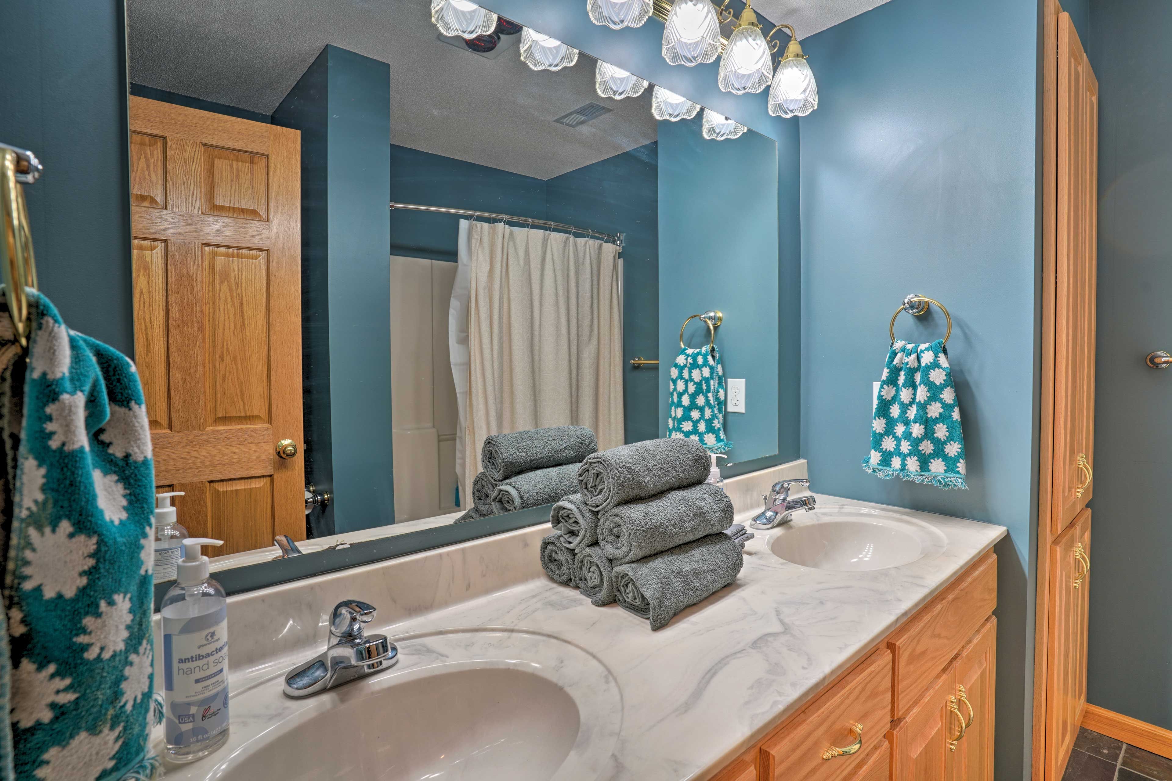 Full Bathroom