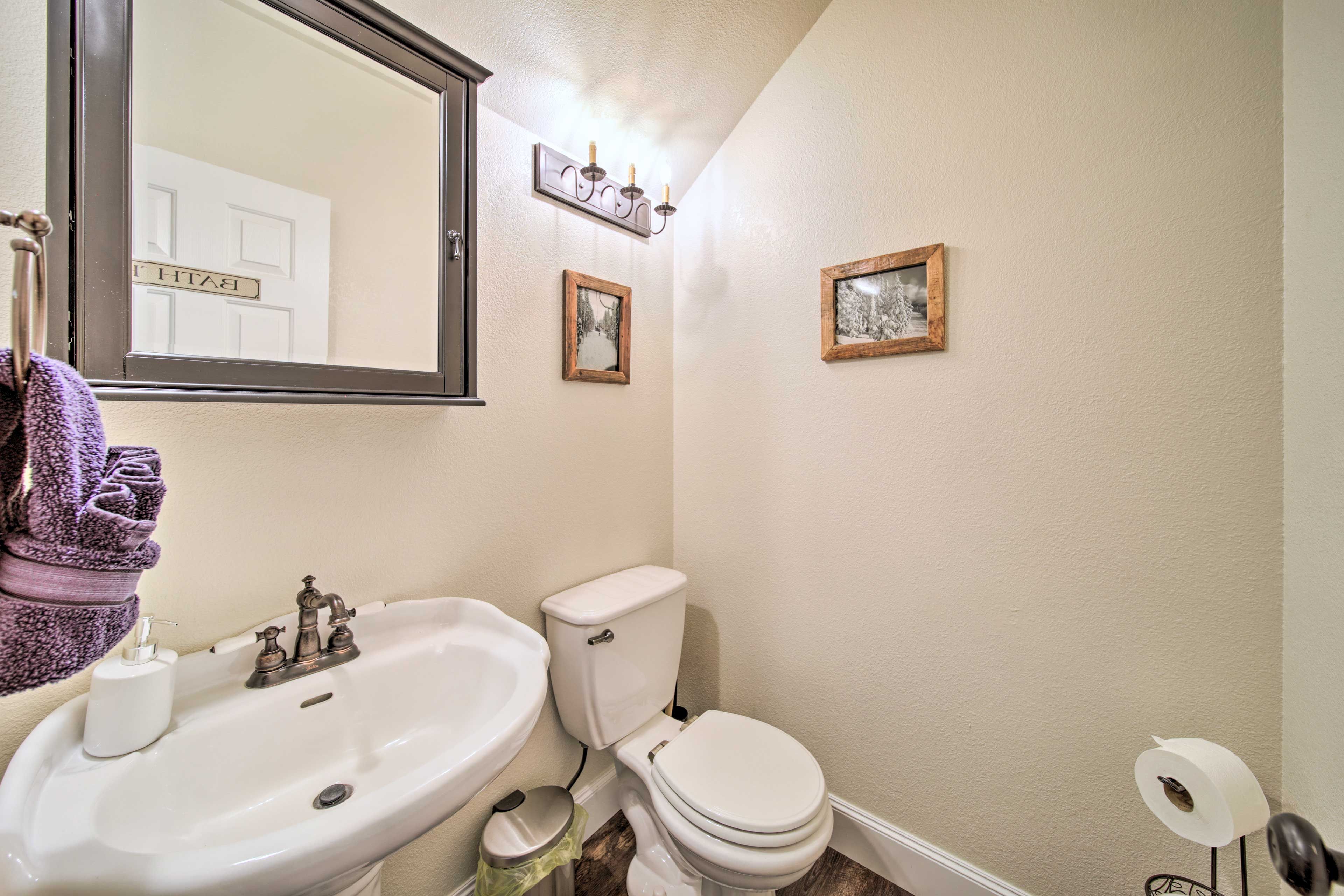 Half Bathroom | 1st Floor