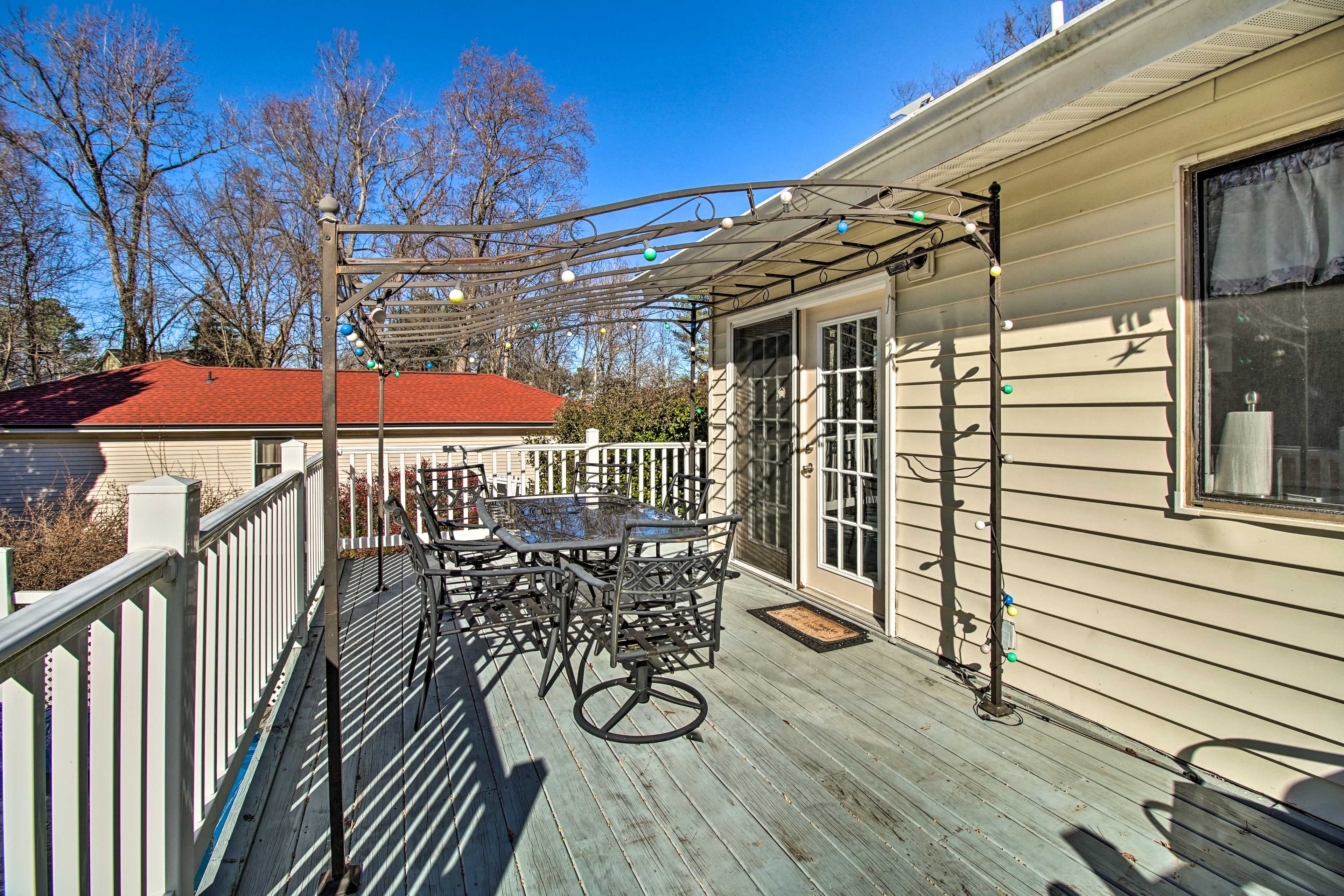 Furnished Deck