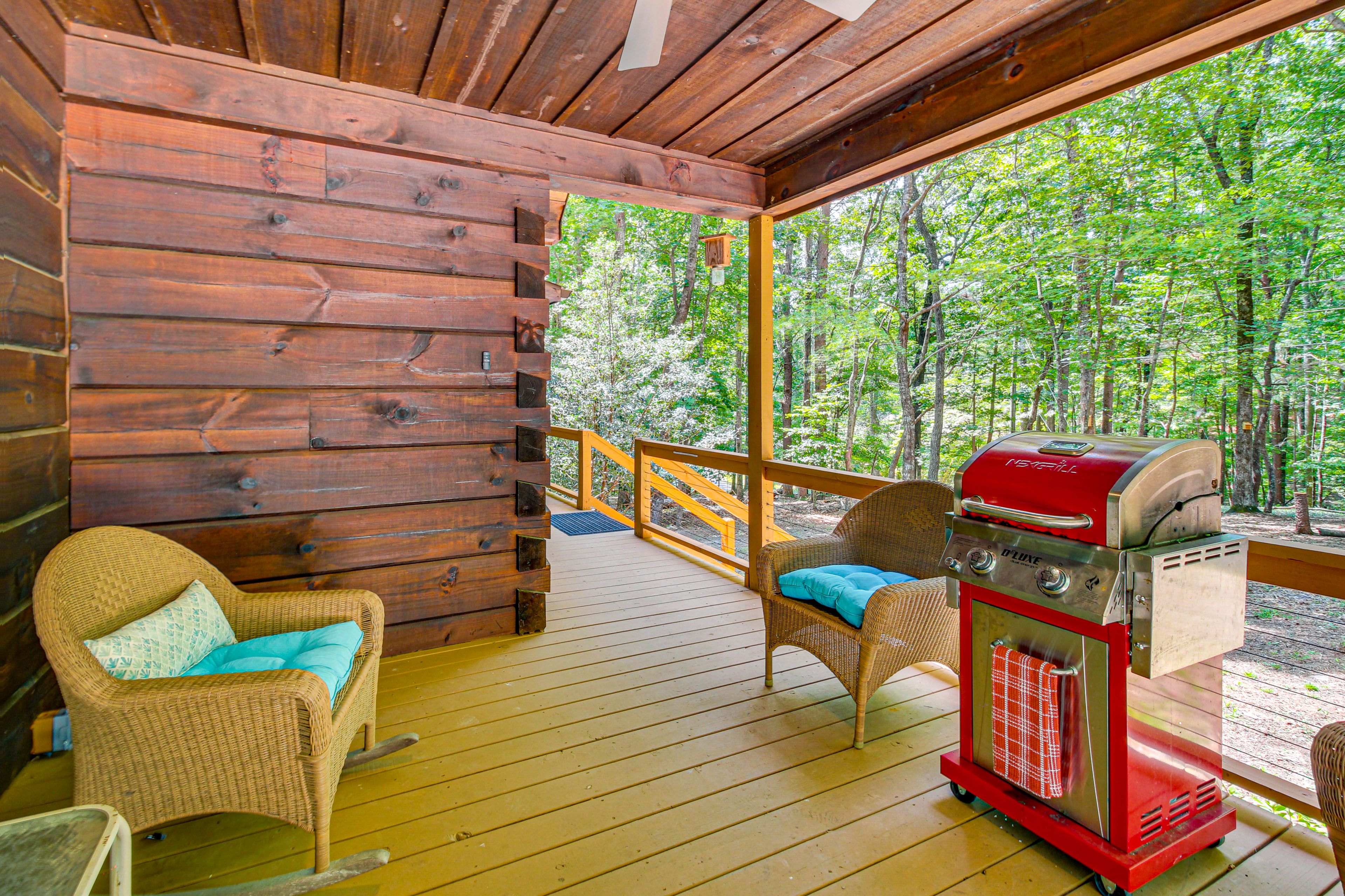 Covered Porch | Gas Grill | Seating
