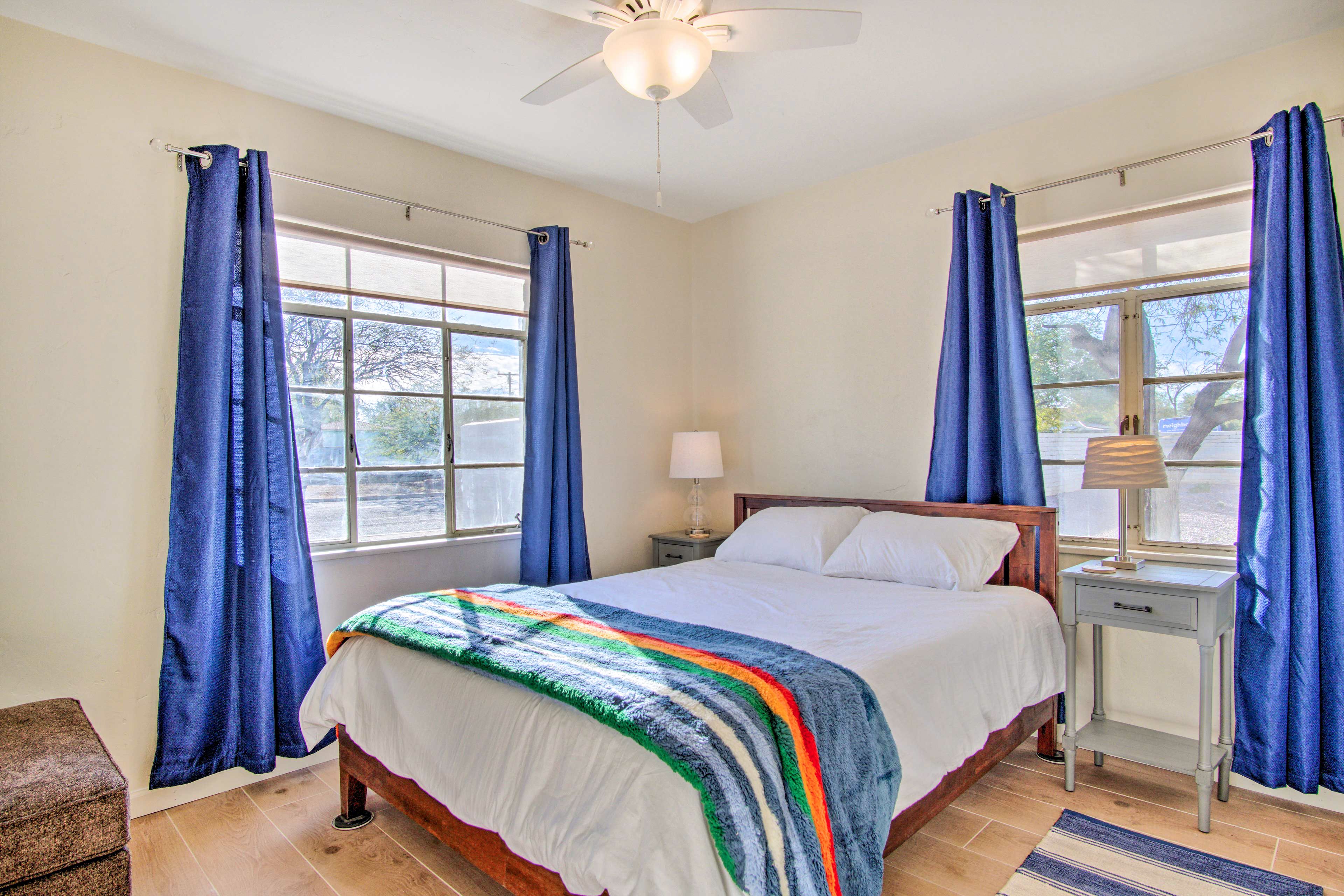 Bedroom 2 | Queen Bed
