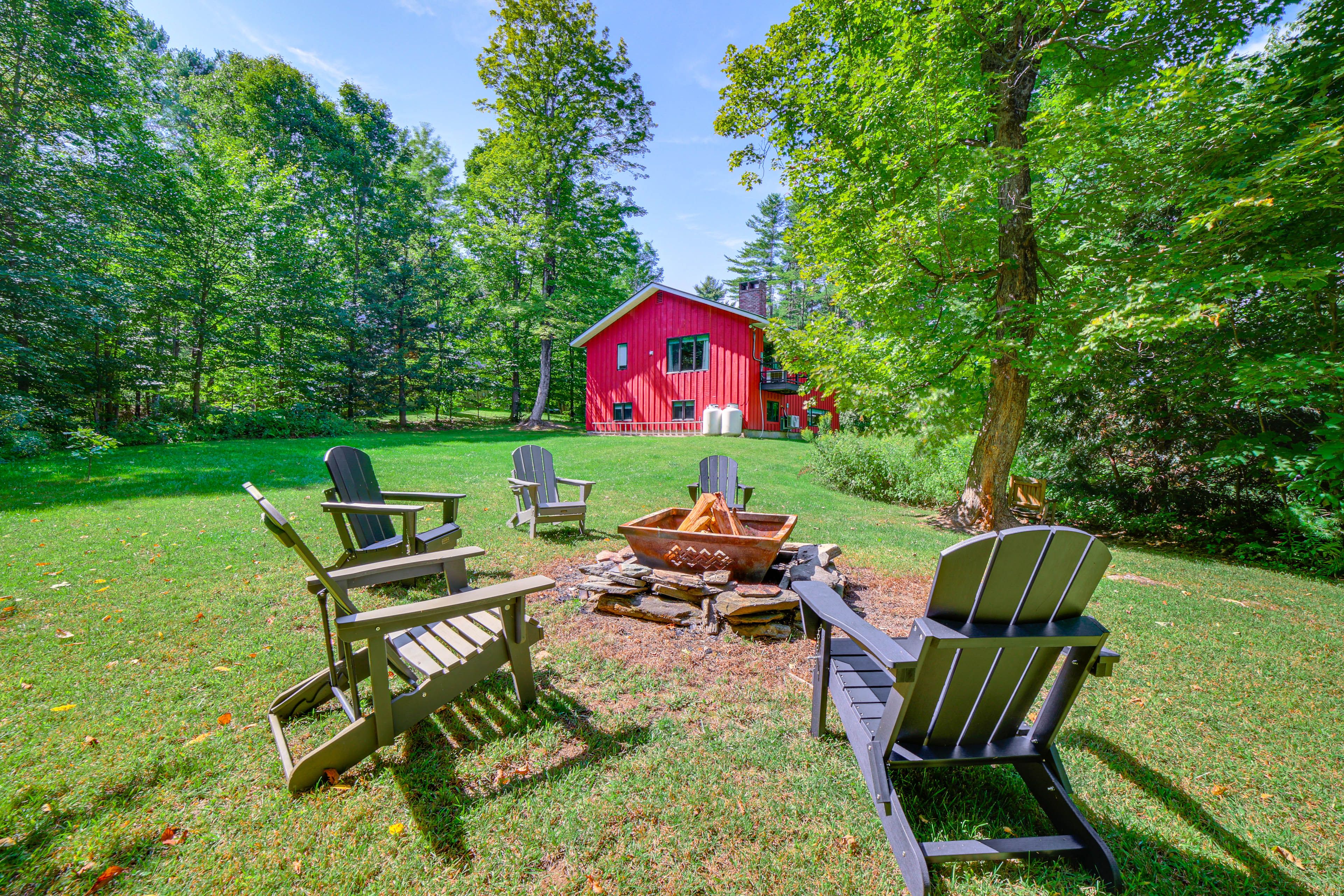 Home Exterior | Fire Pit (Seasonal)