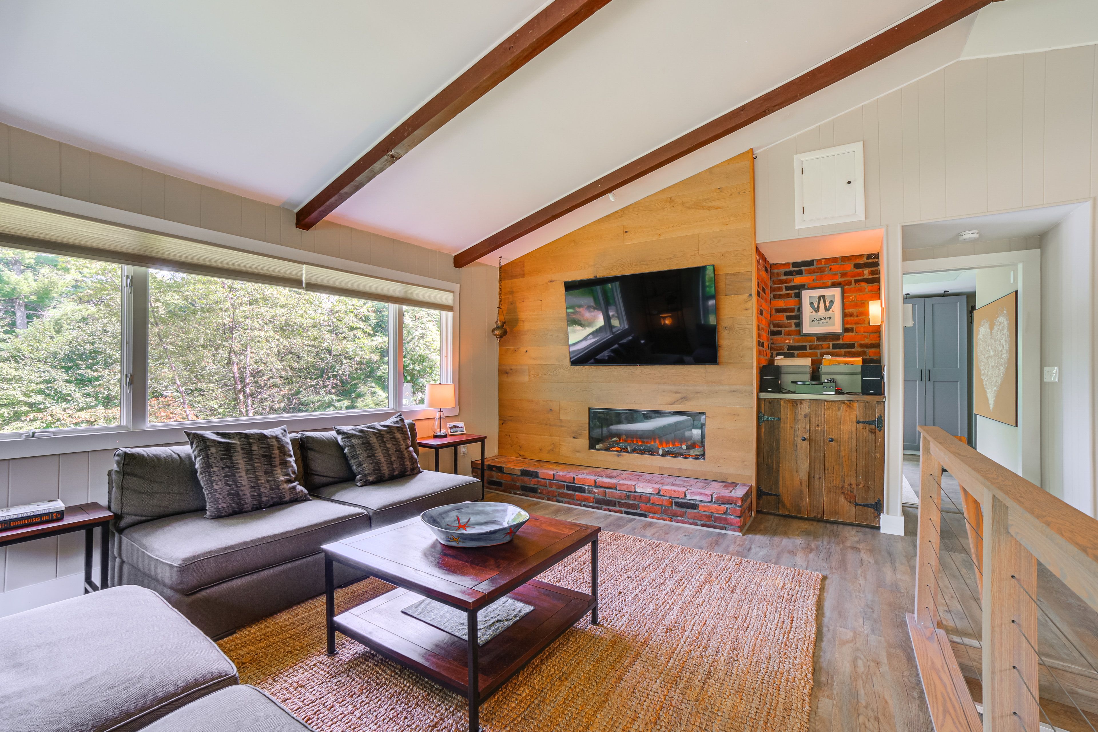 West Windsor Vacation Rental | 4BR | 2BA | 1,950 Sq Ft | Stairs Required