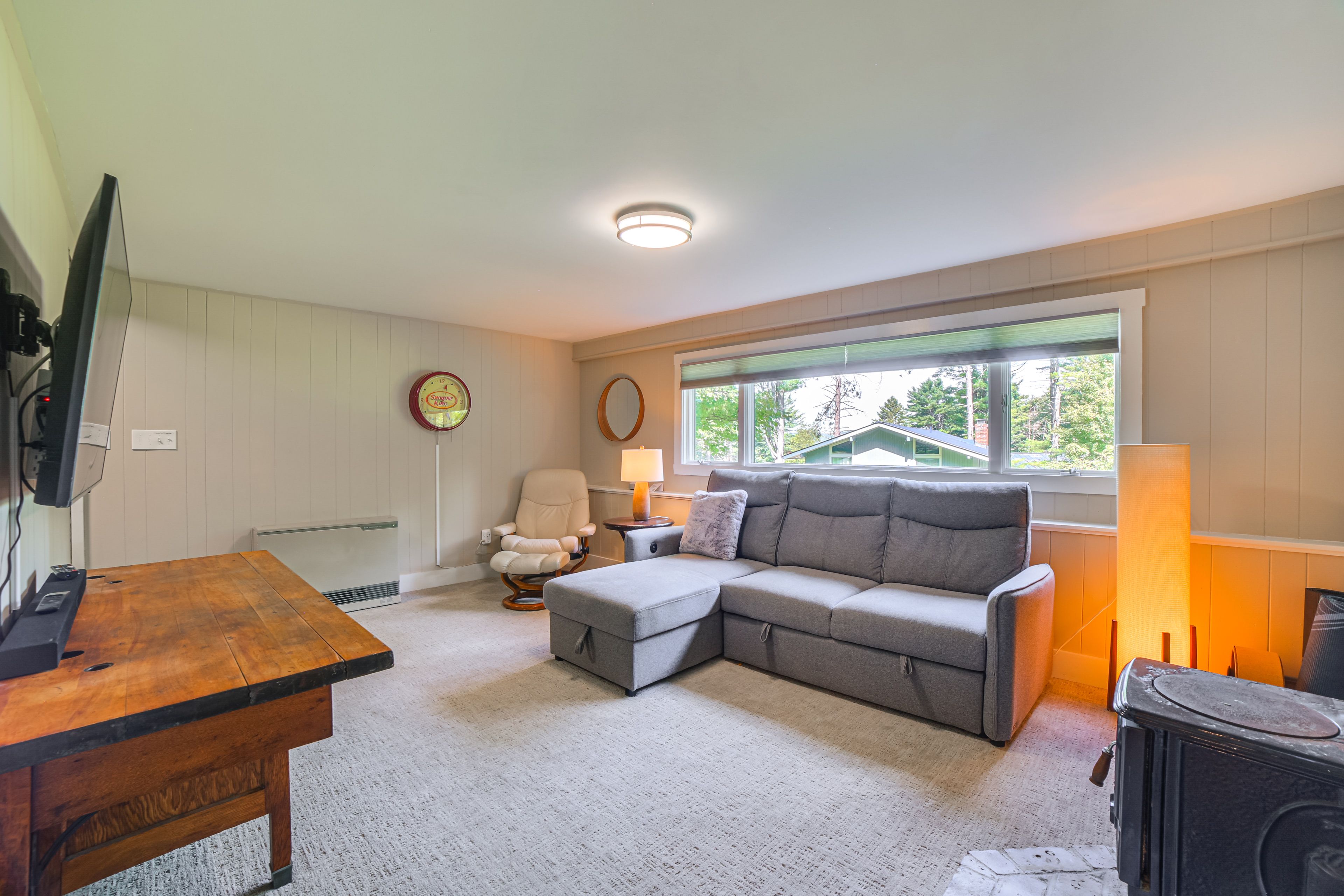 Living Room | Smart TV | Full Sleeper Sofa