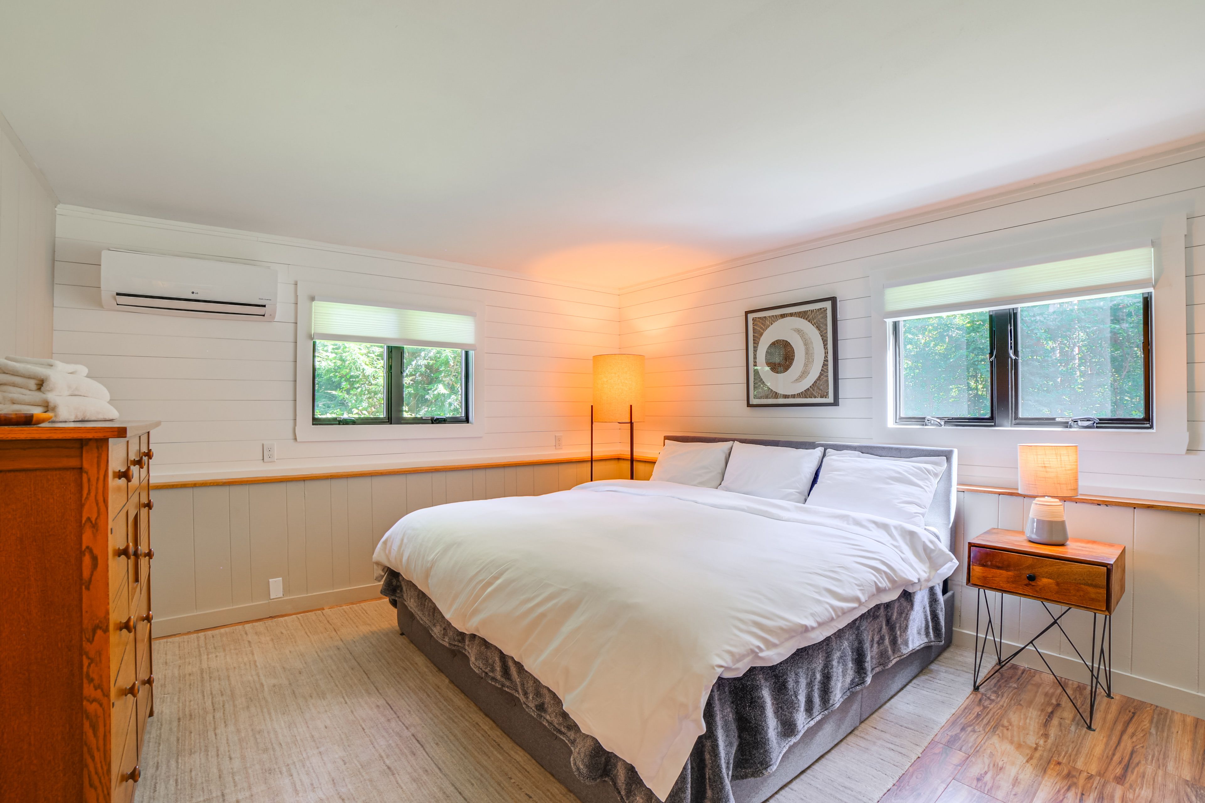 Bedroom 3 | King Bed | Ground Floor