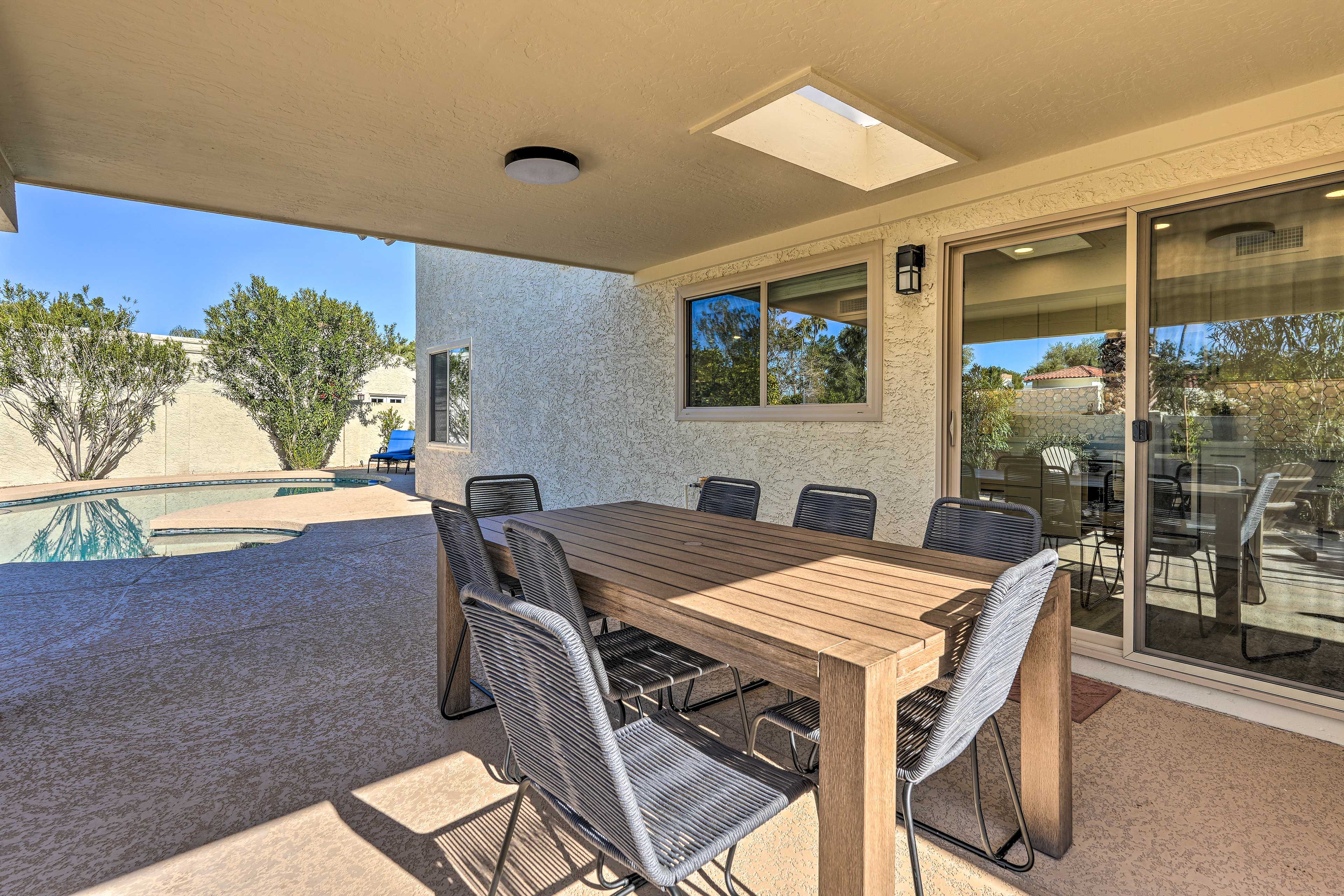Covered Patio | Dining Area | Gas Grill | Gas Fire Pit | Private Pool