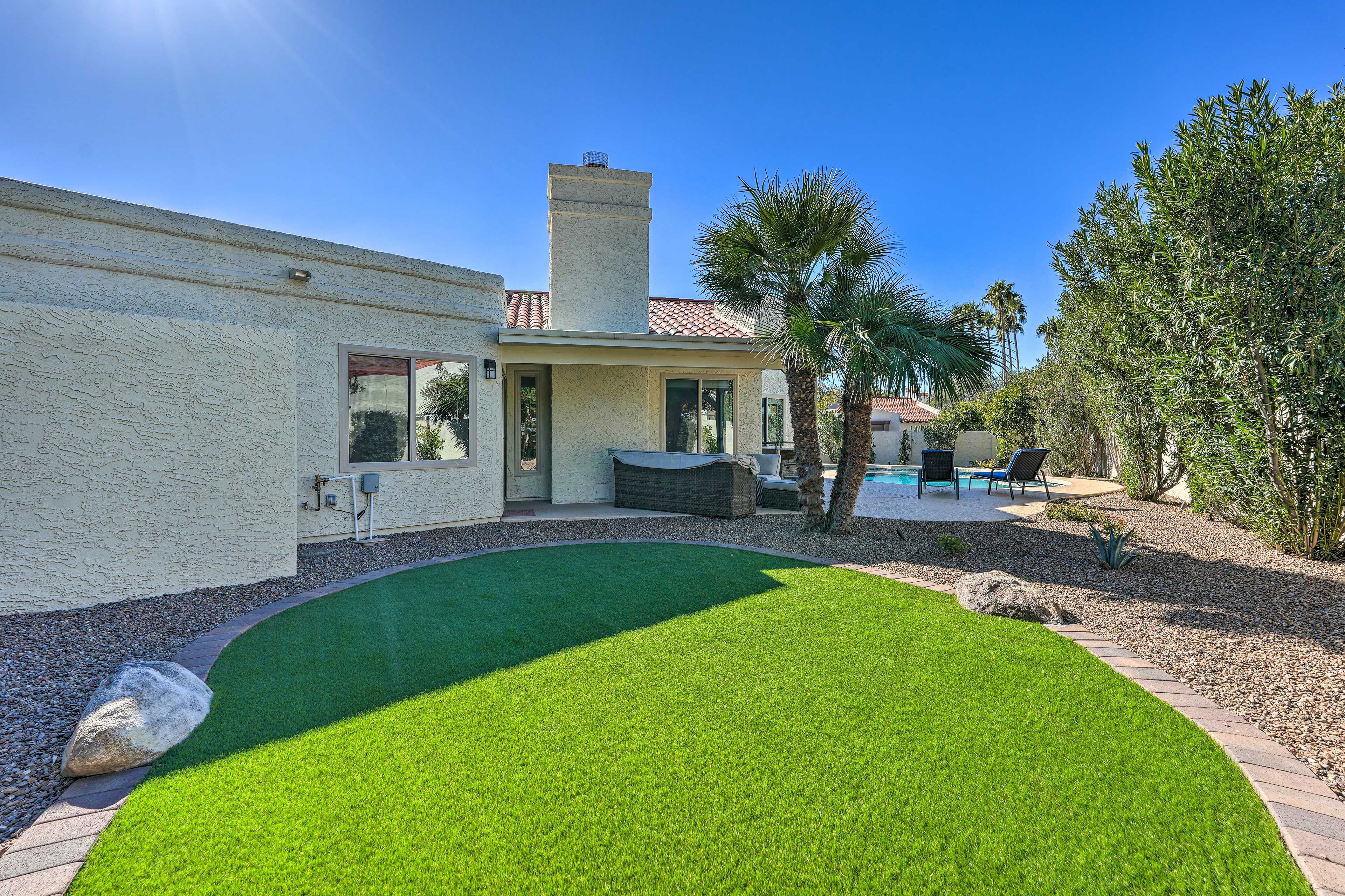 Private, Fenced Backyard