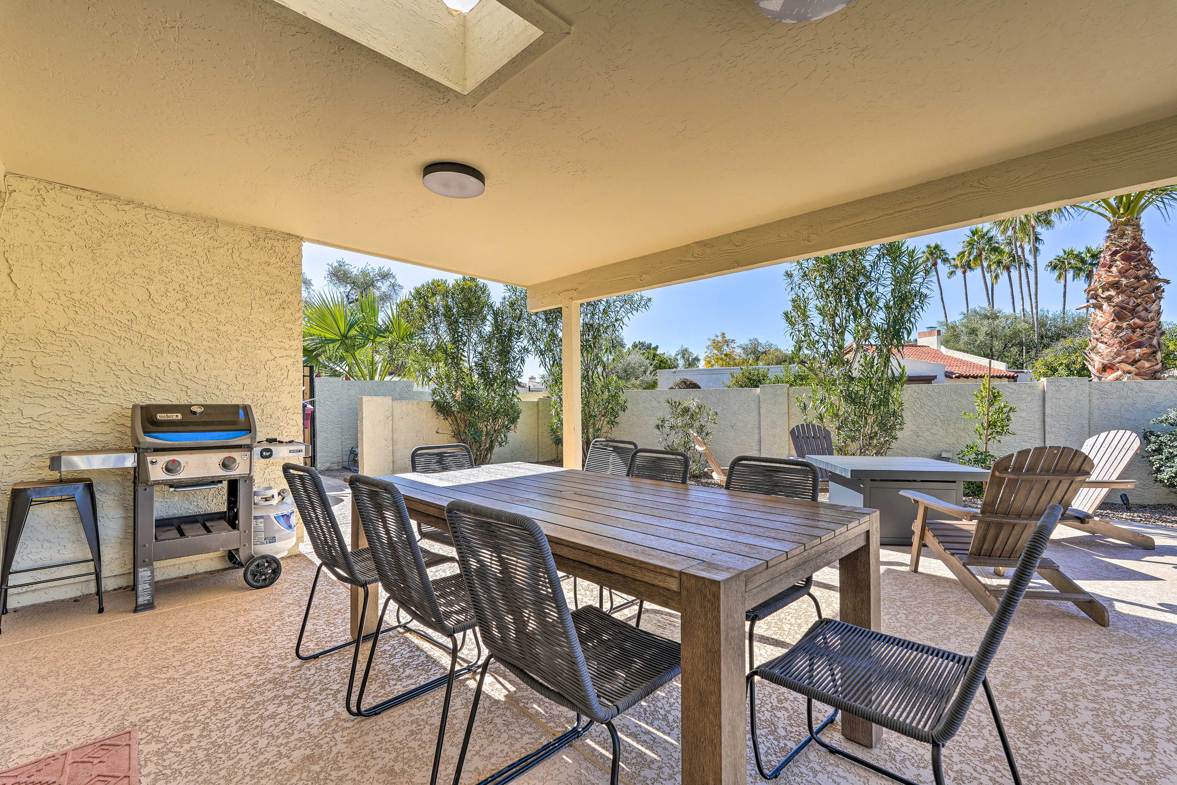 Covered Patio | Access to Community Amenities at Hyatt Regency Scottsdale Resort