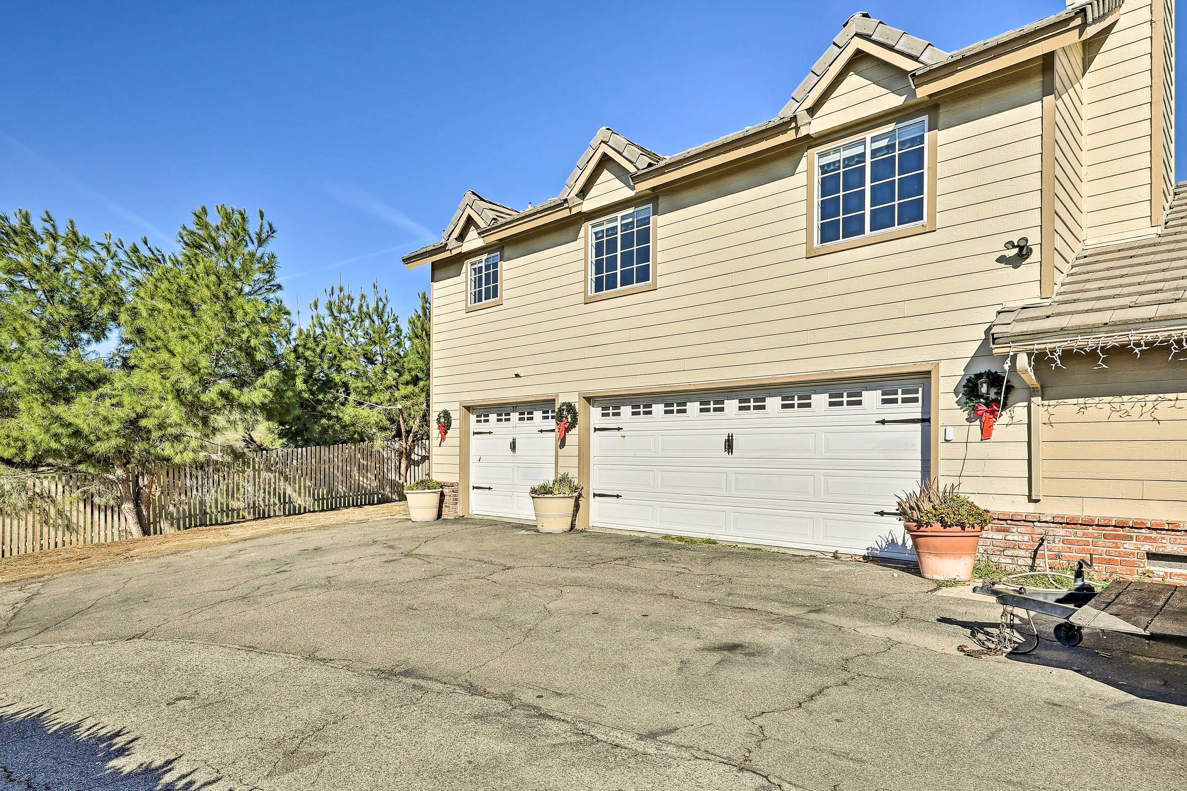 Exterior | Driveway (4 Vehicles) | Above-Garage Unit