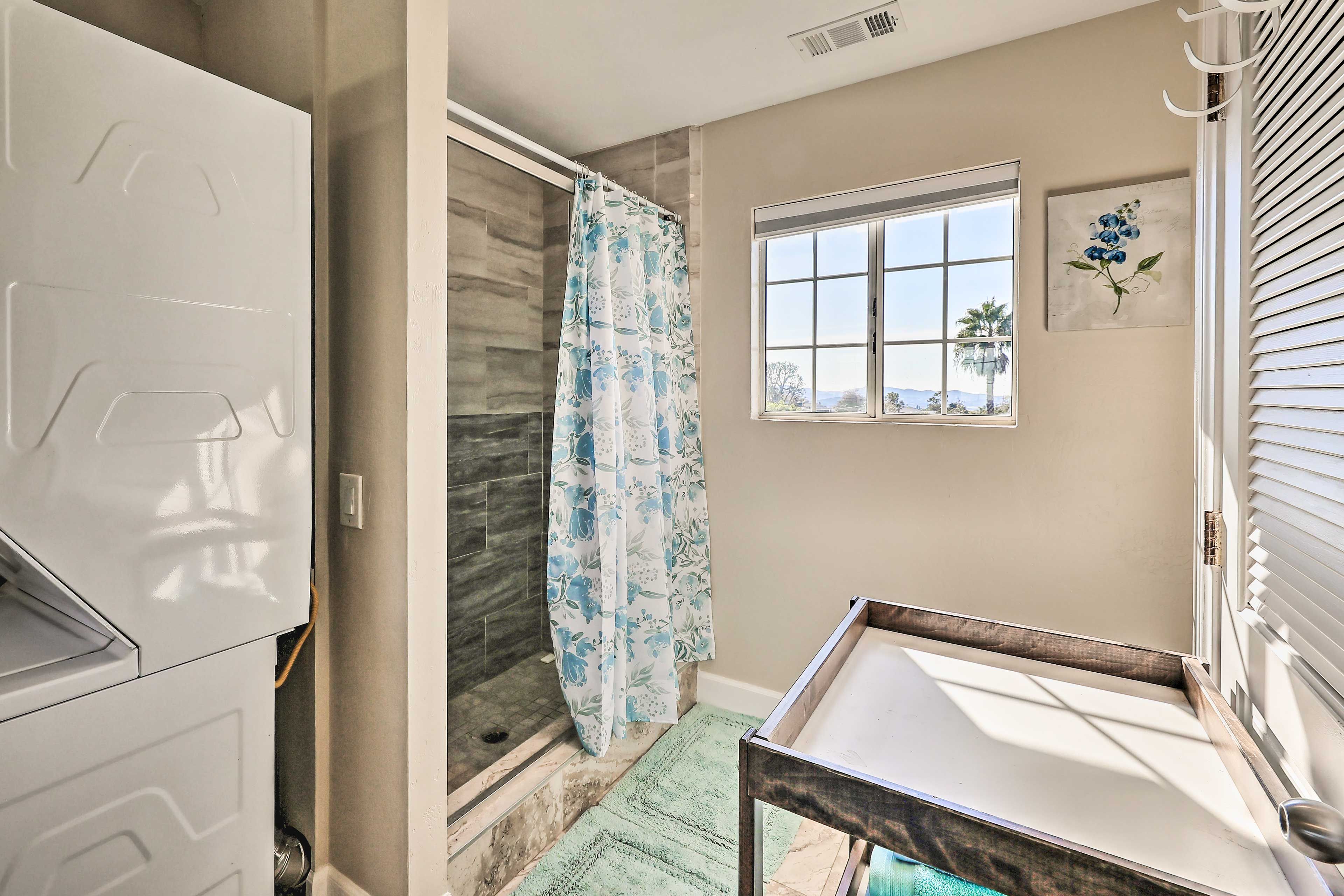 Full Bathroom | Changing Table | Washer/Dryer