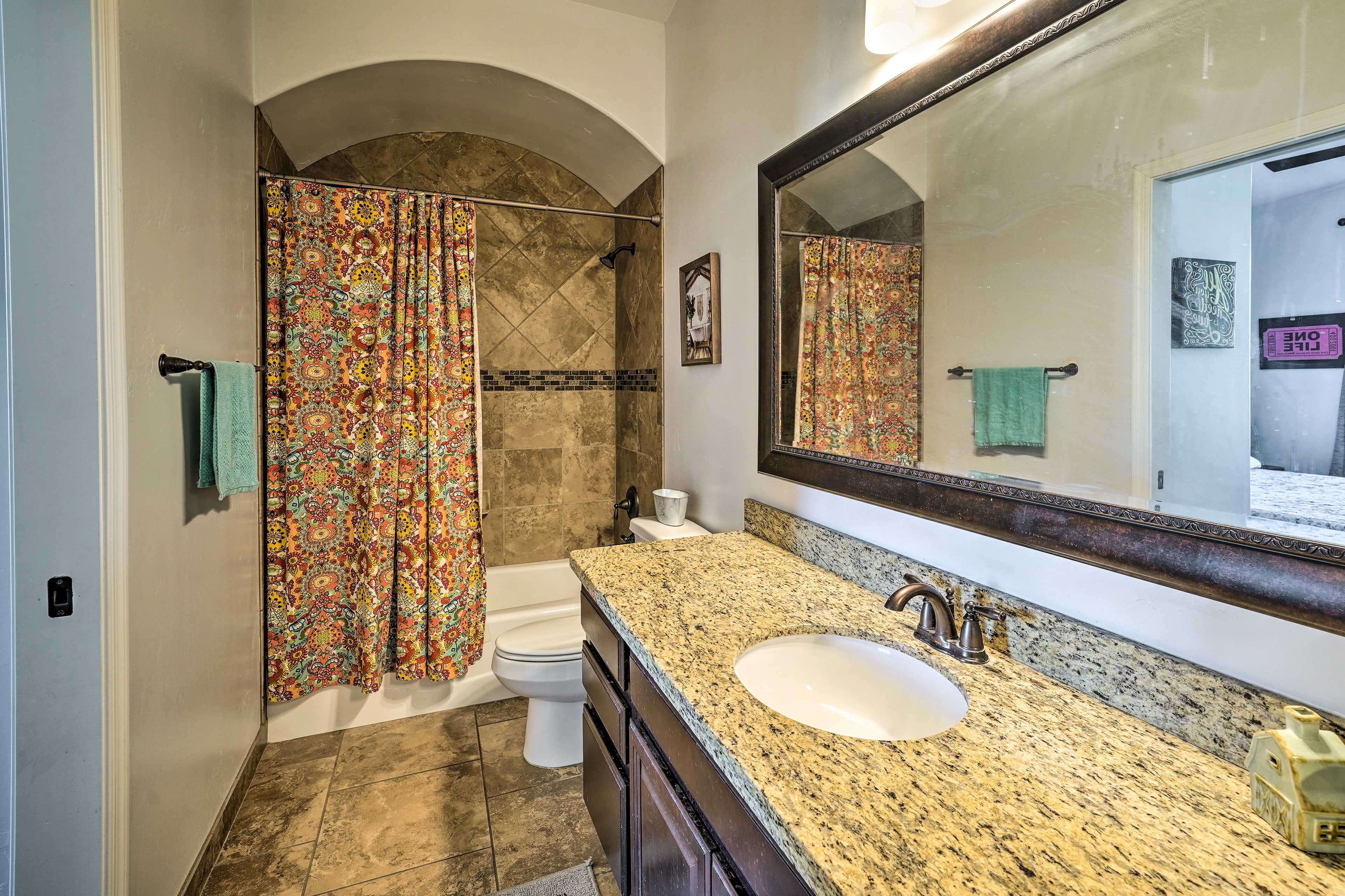 Full Bathroom