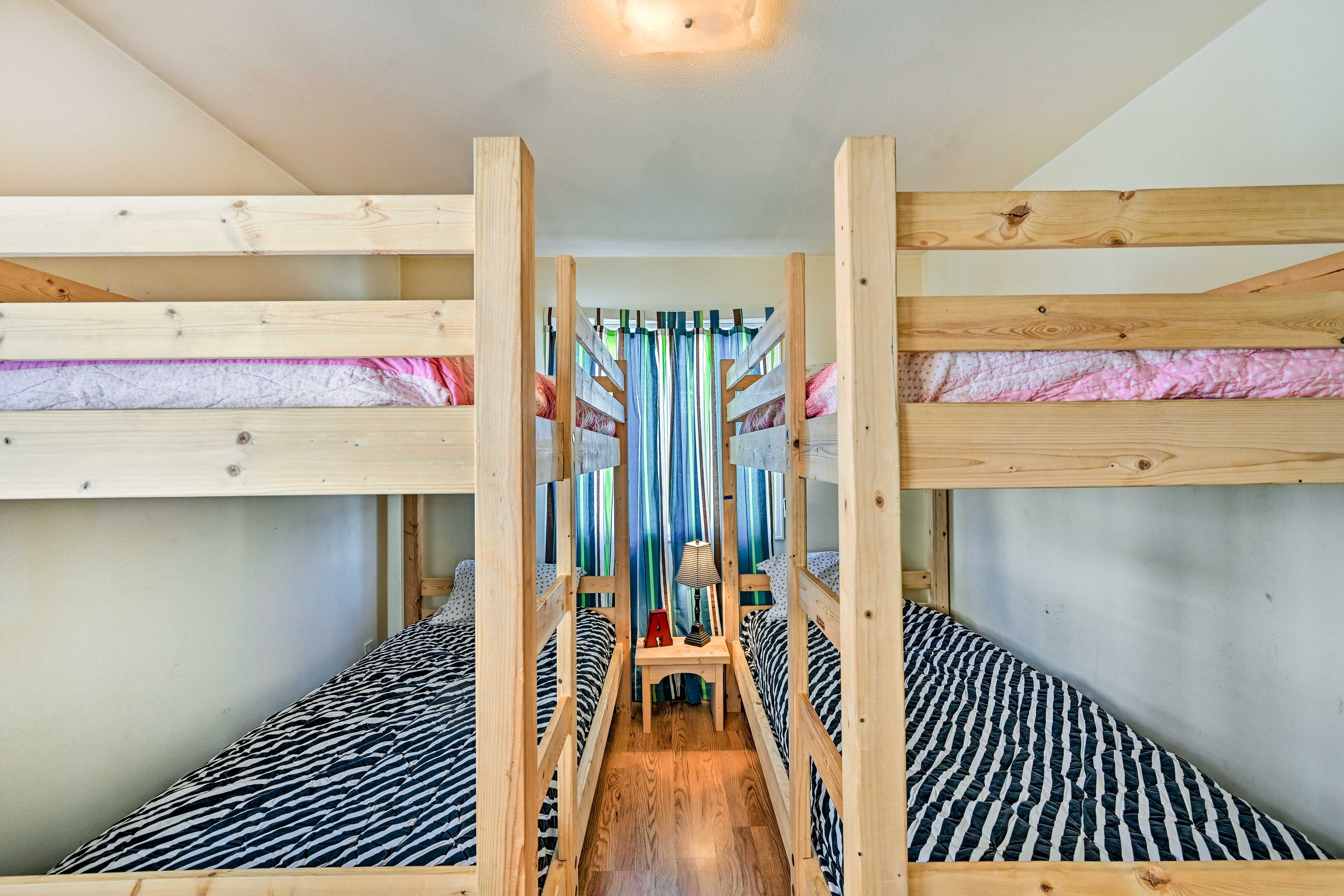 Bedroom 3 | 2 Twin Bunk Beds