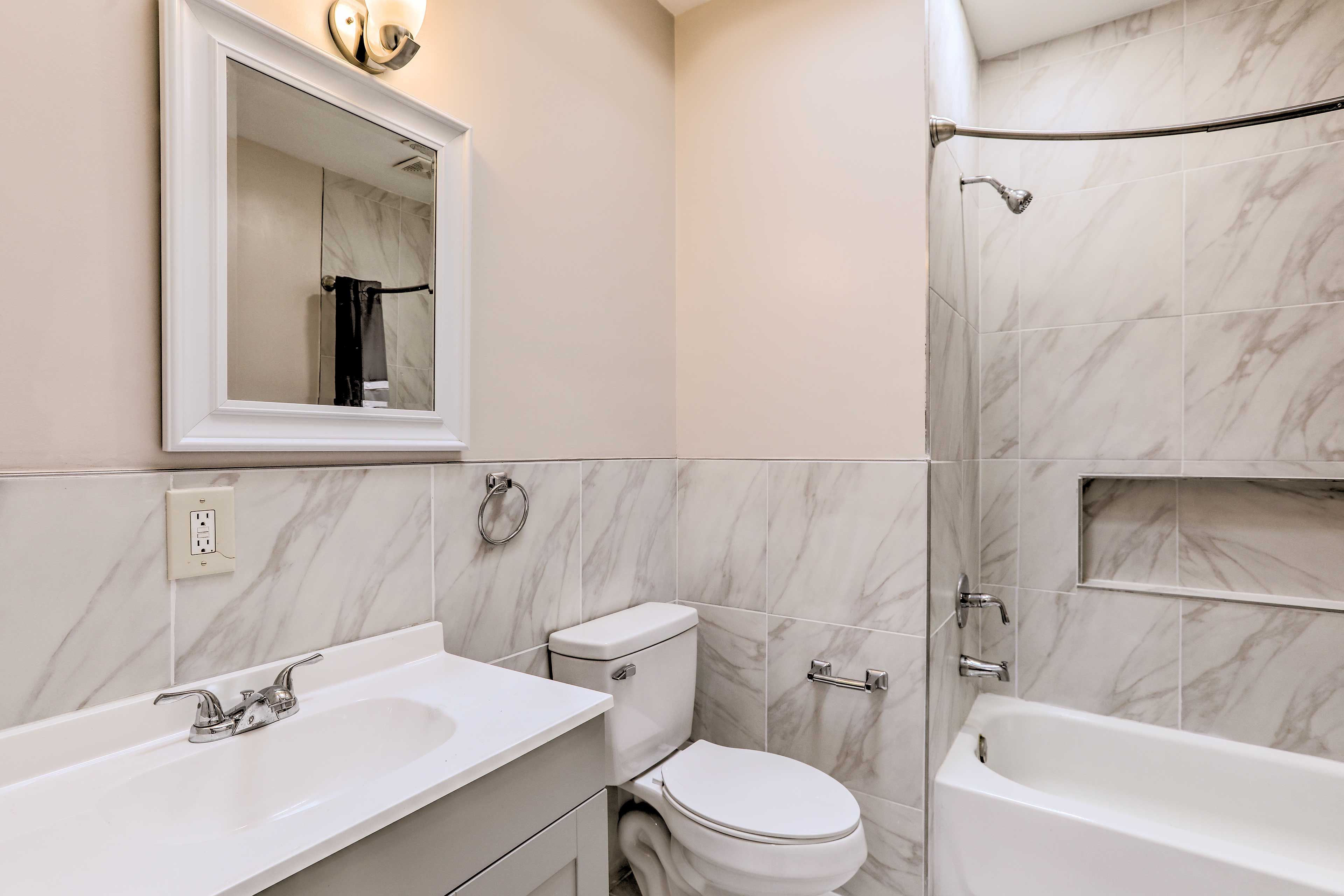 Full Bathroom