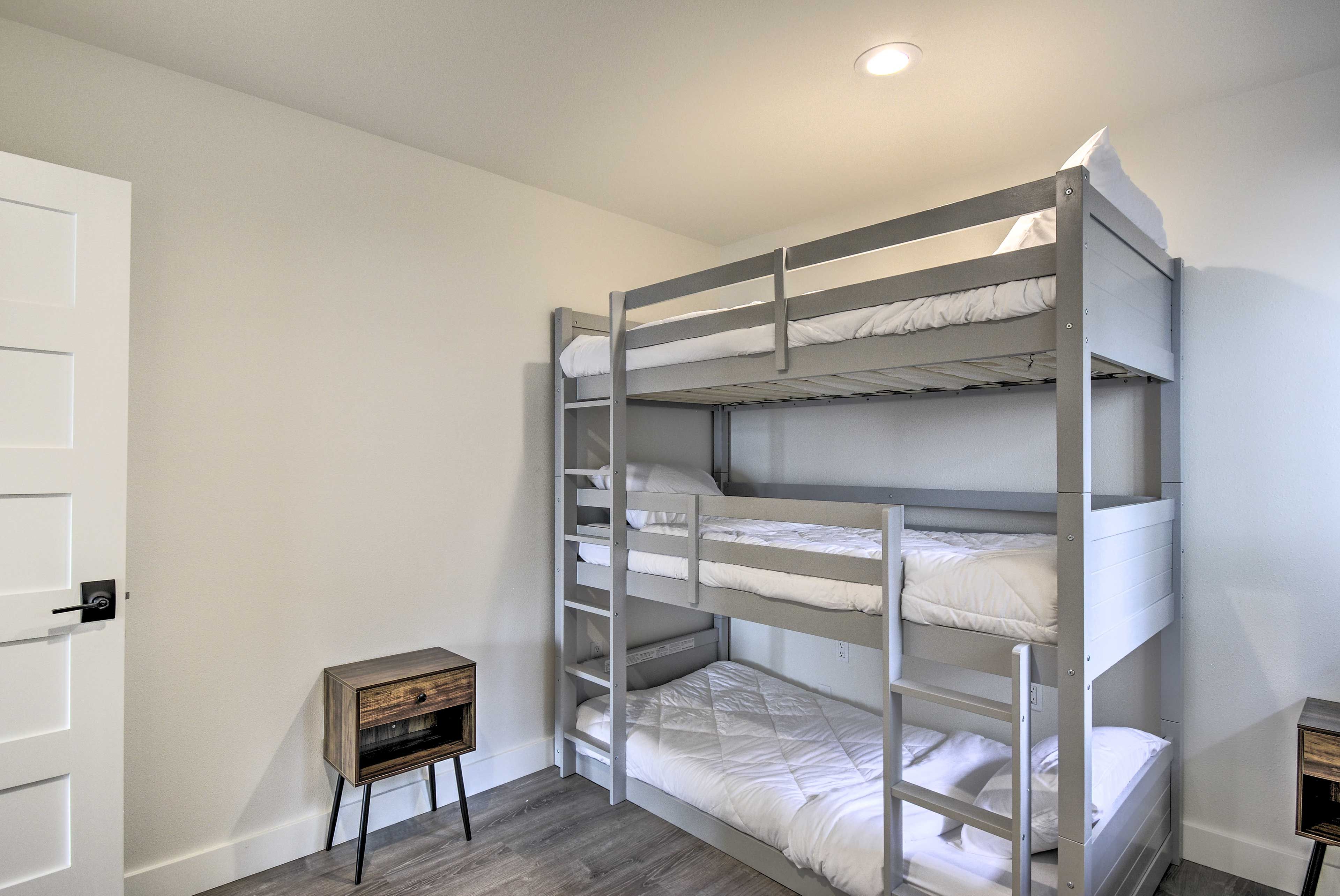 Bedroom 4 | Triple Twin Bunk Bed