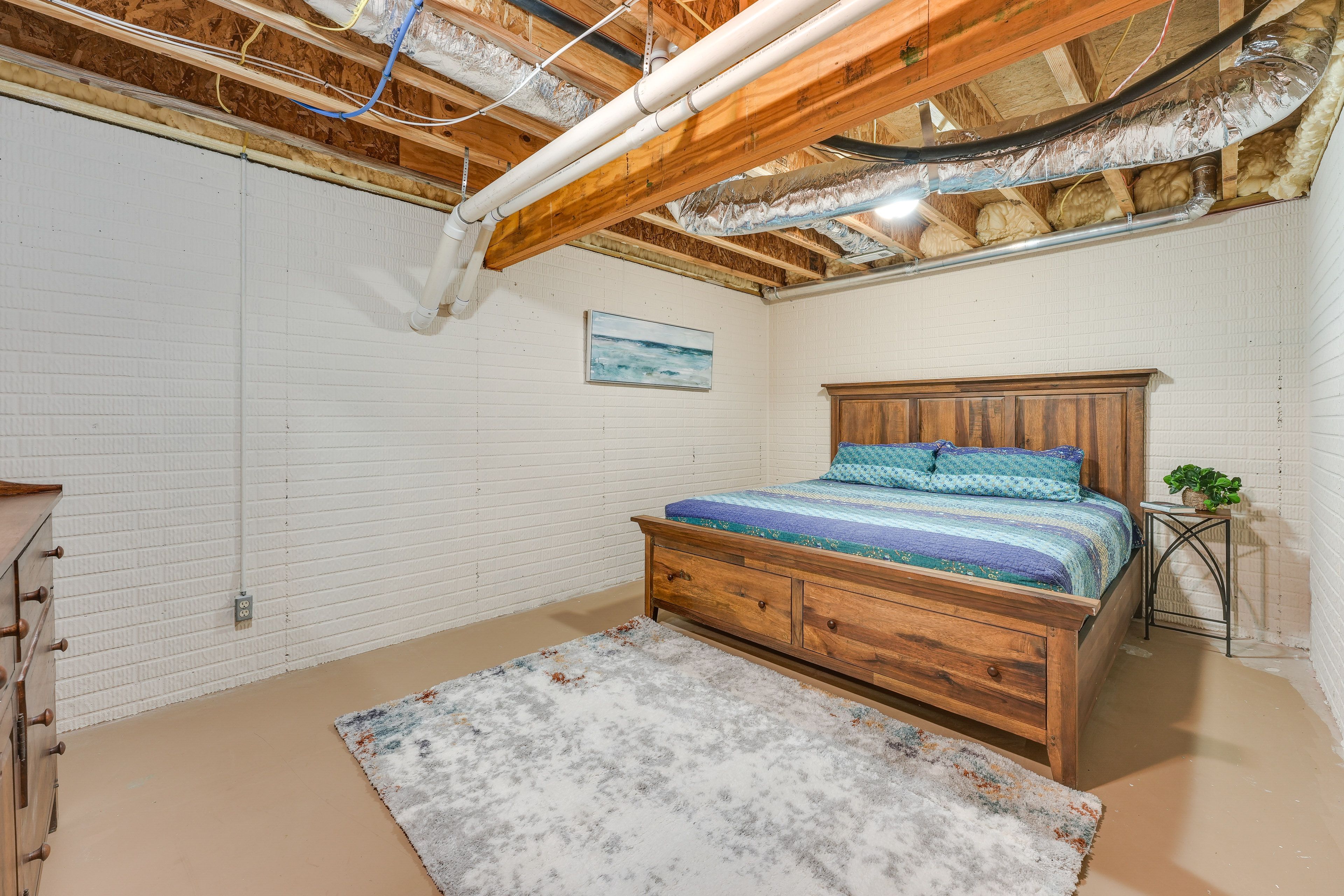 Bedroom 4 | King Bed | Basement