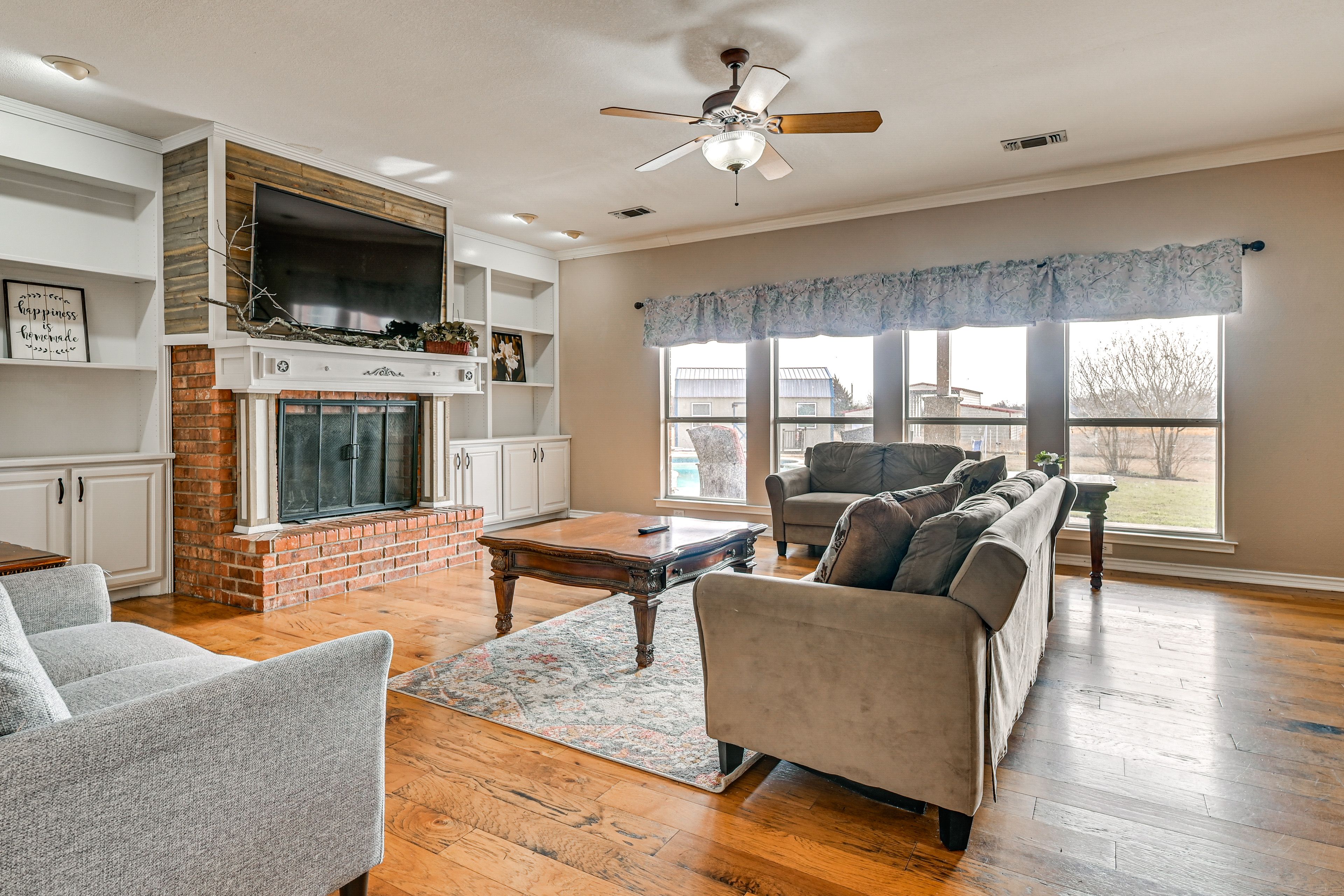 Living Room | 1st Floor