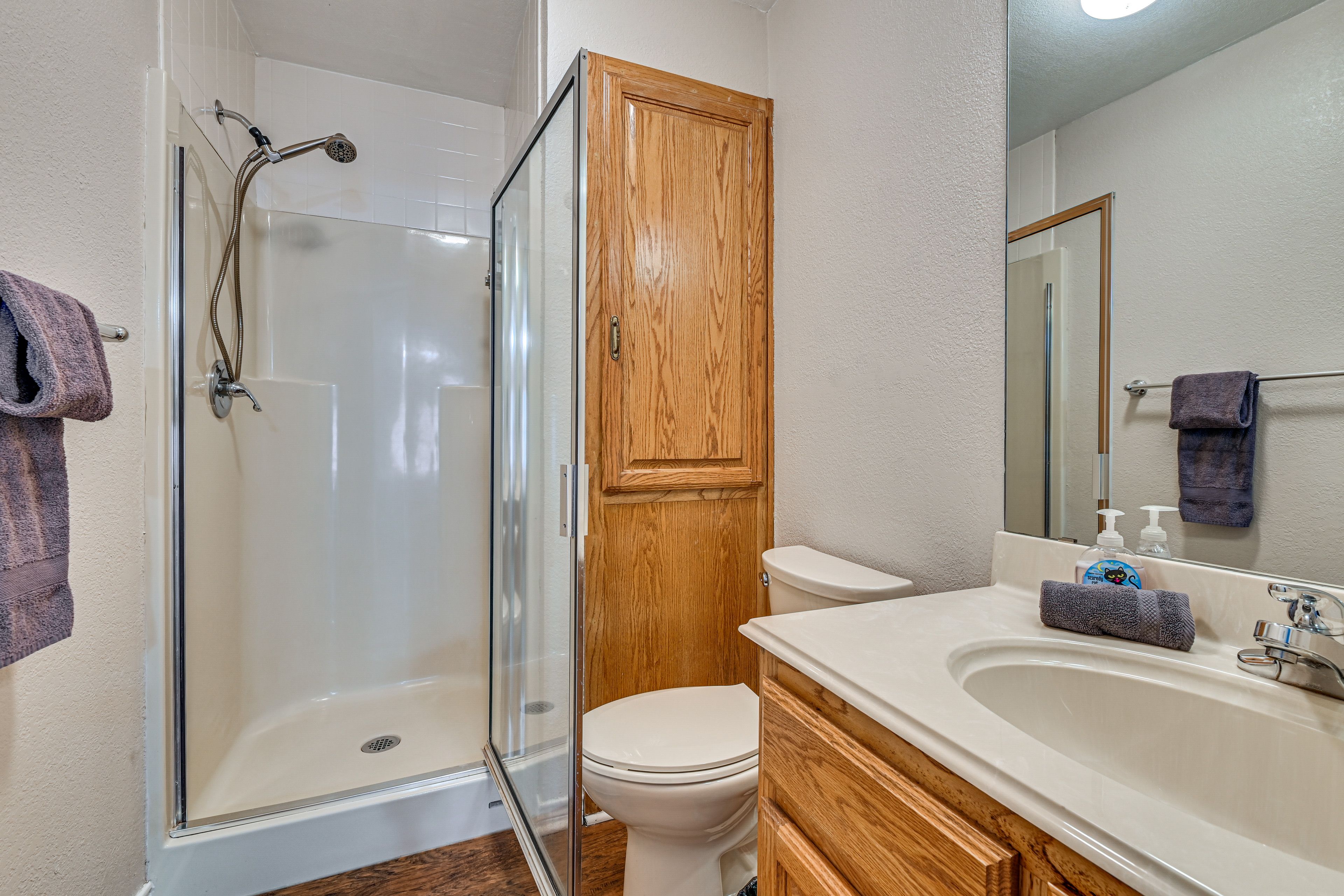 En-Suite Bathroom | 2nd Floor