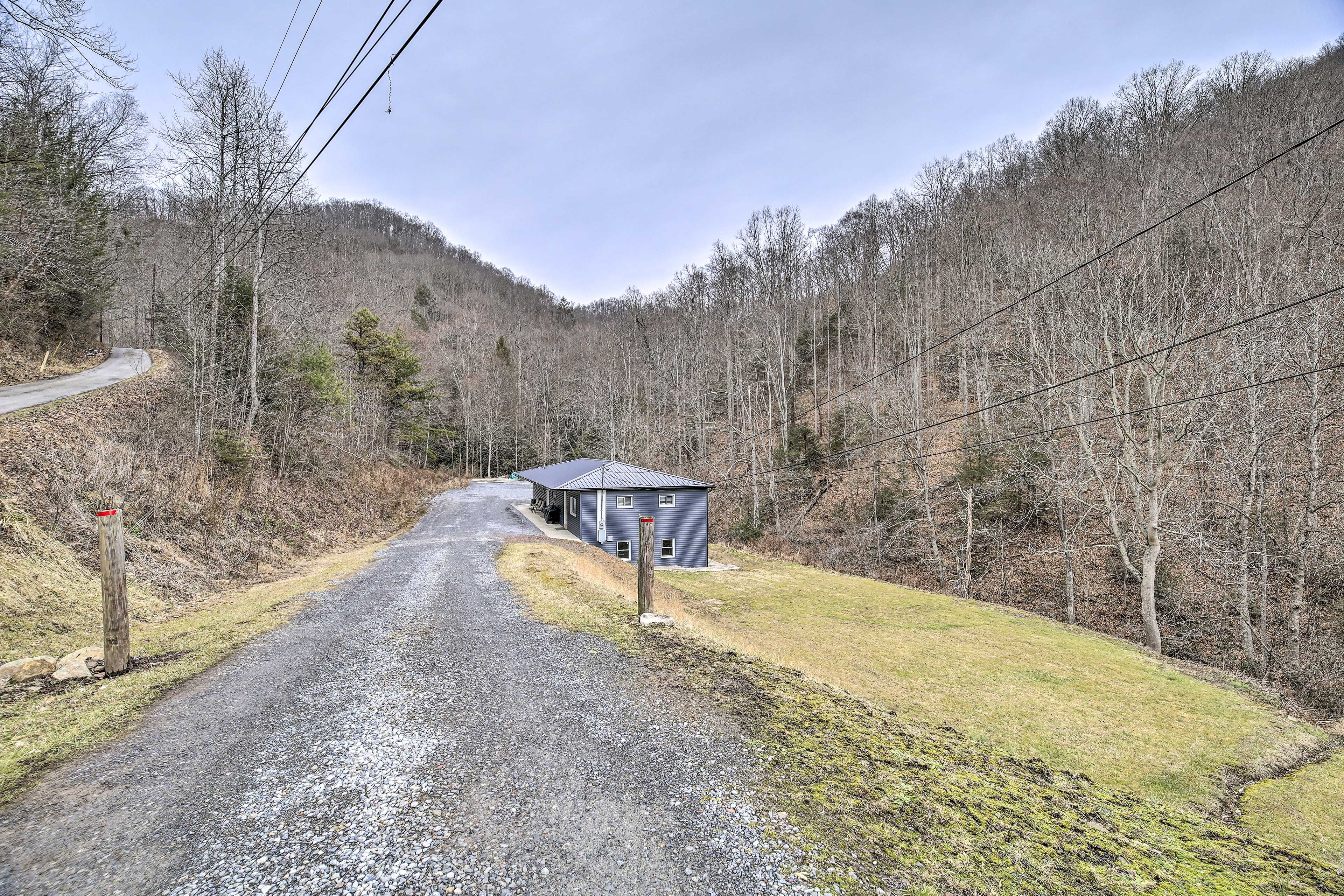 Exterior | Mountain Views