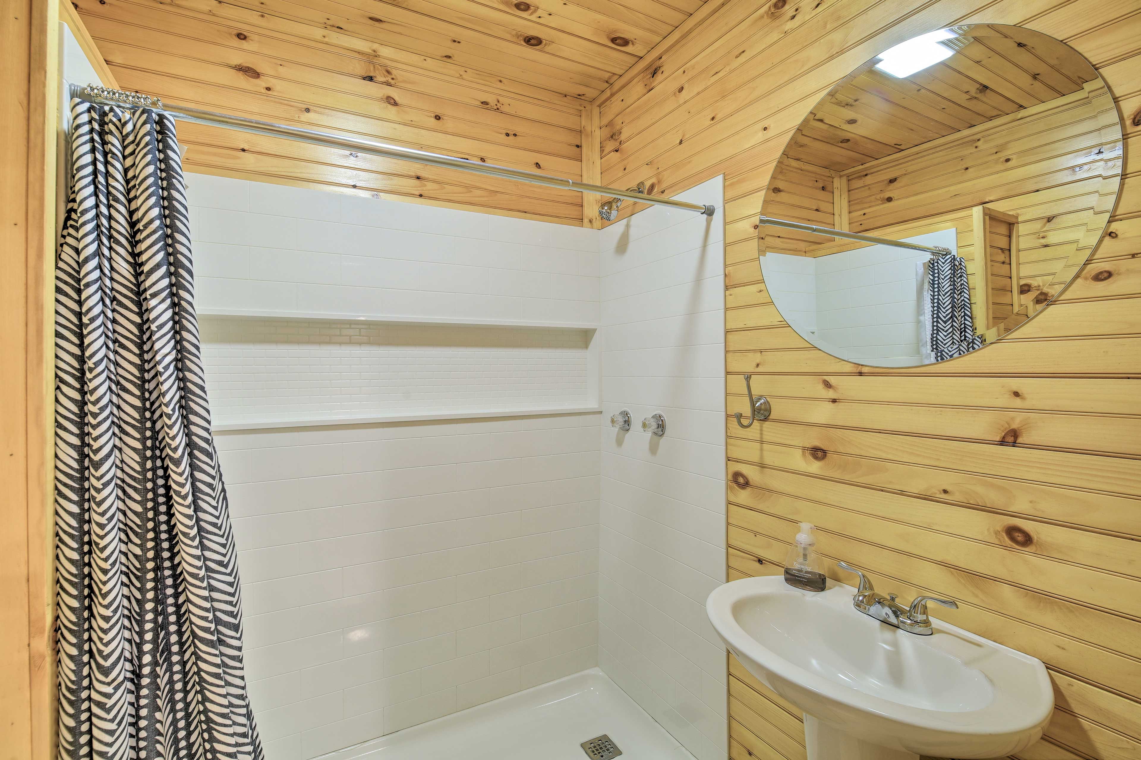 Bathroom | Towels Provided | Complimentary Toiletries