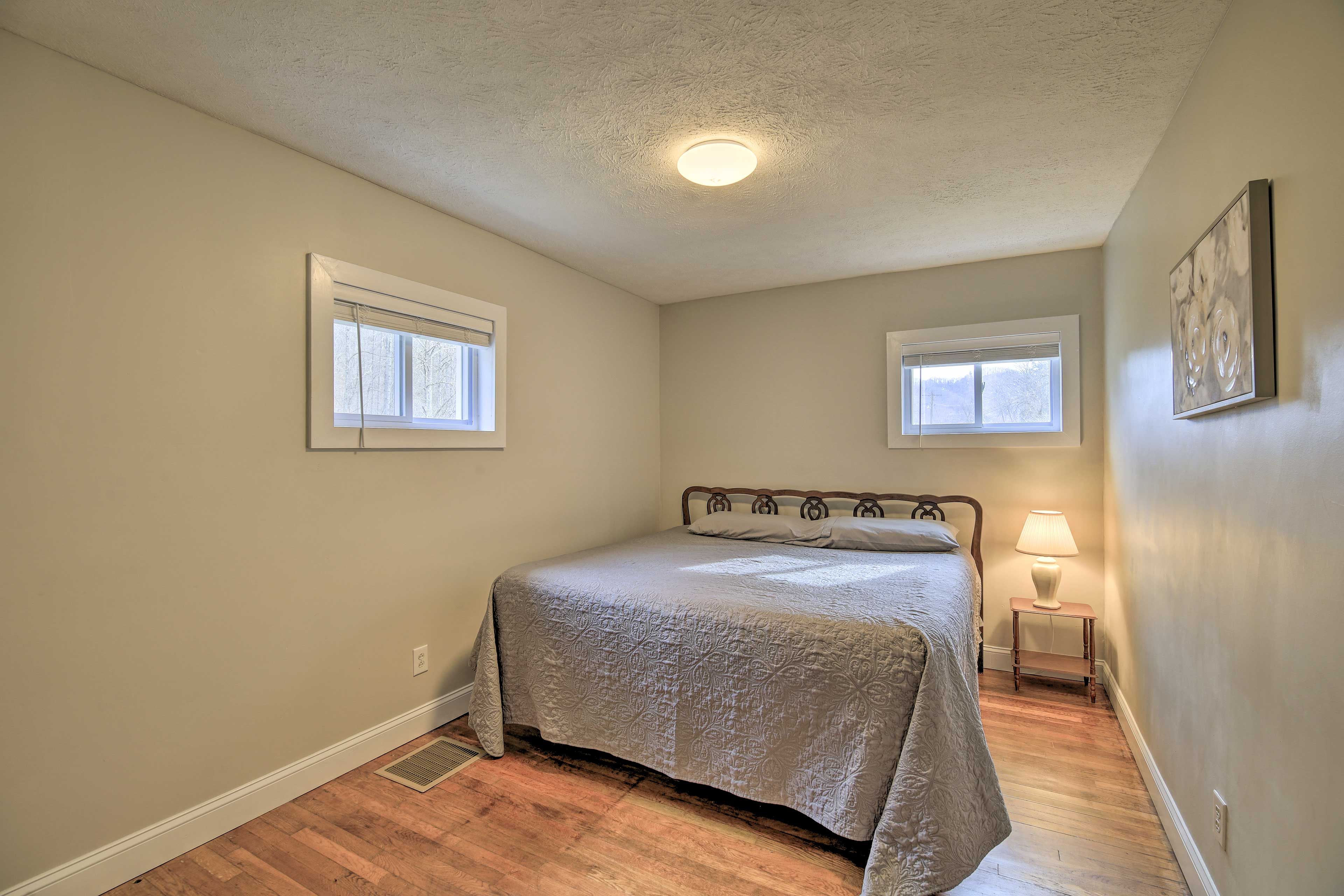 Bedroom 1 | California King Bed