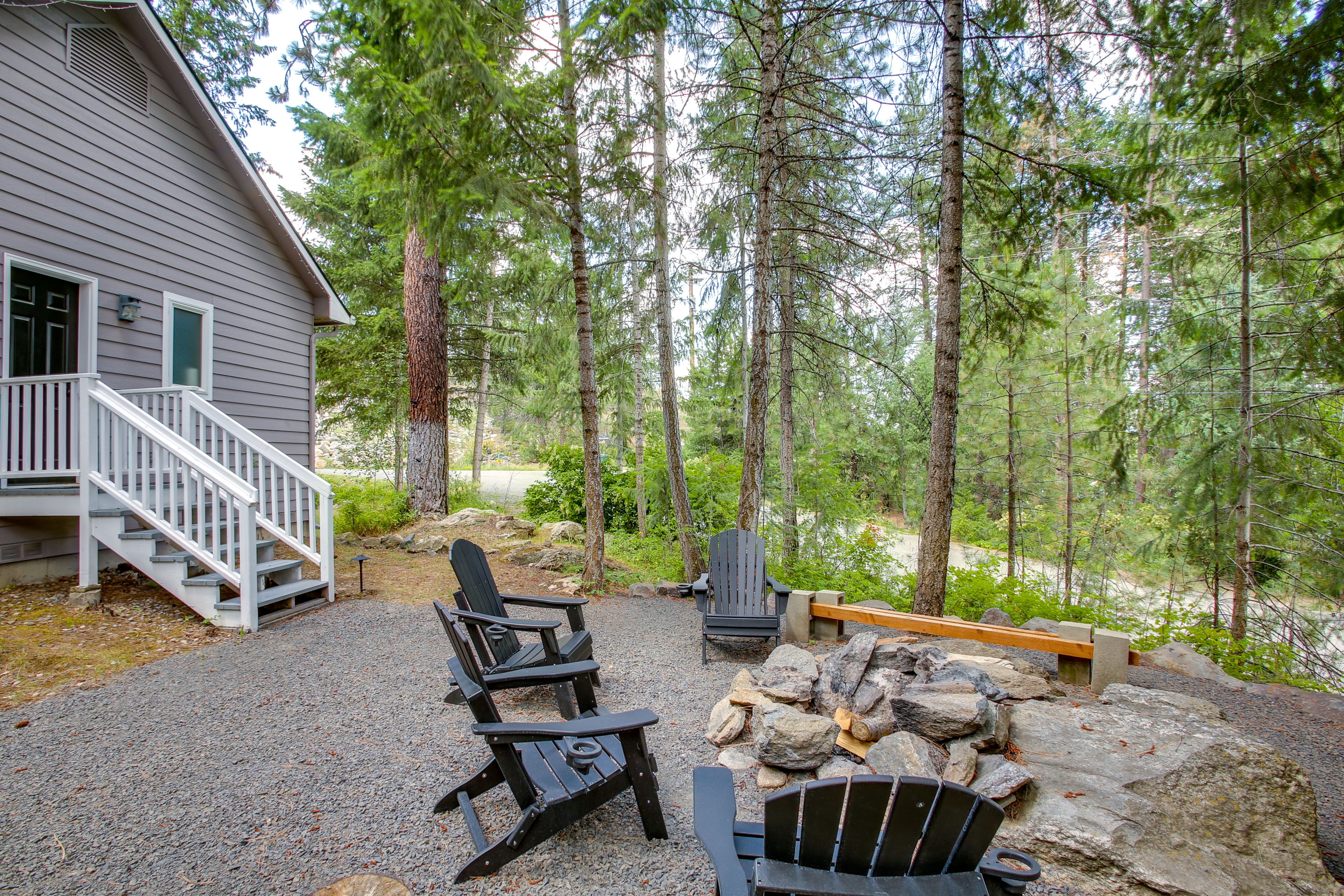 Backyard | Fire Pit | Grill