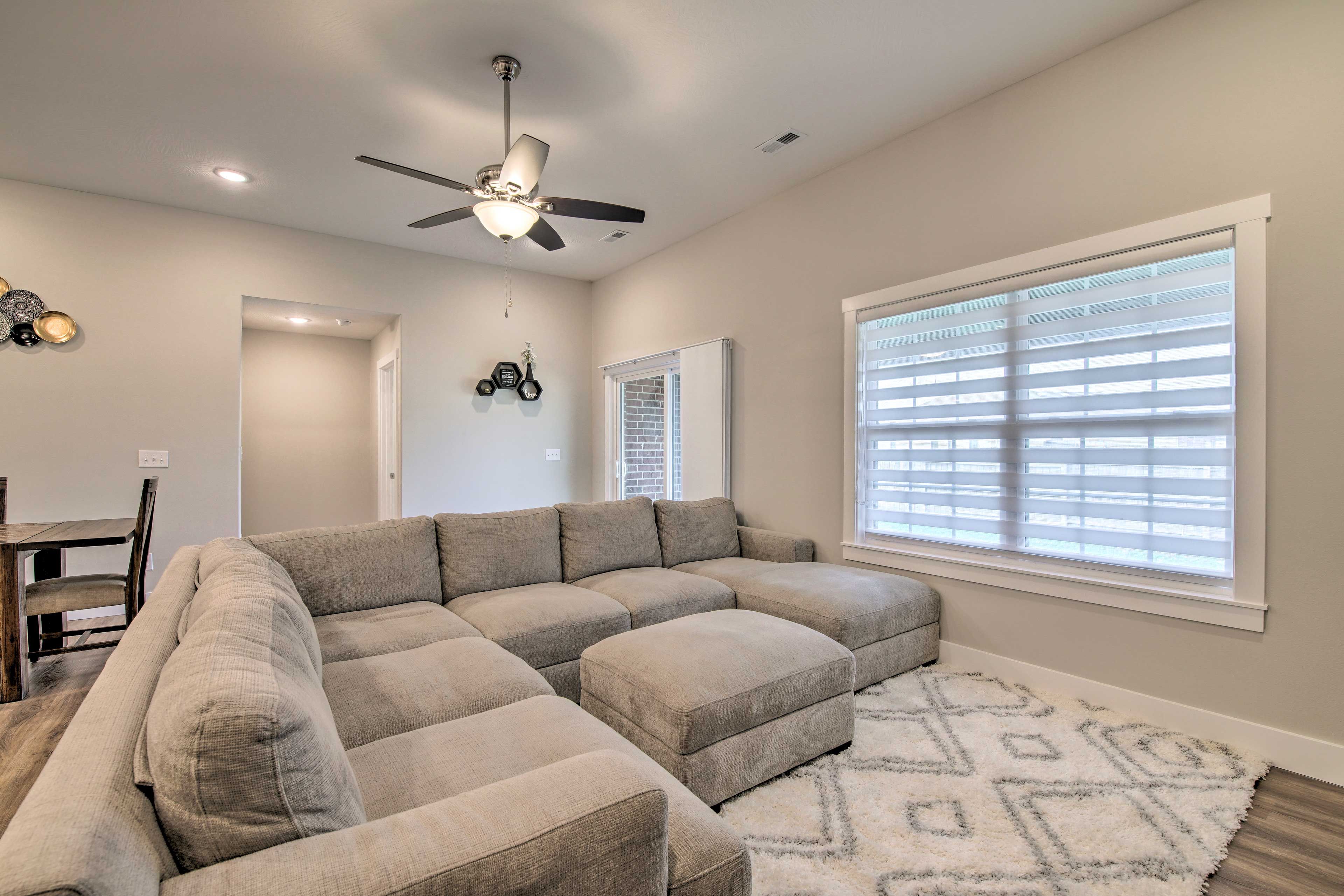 Living Room | Central A/C | Free WiFi