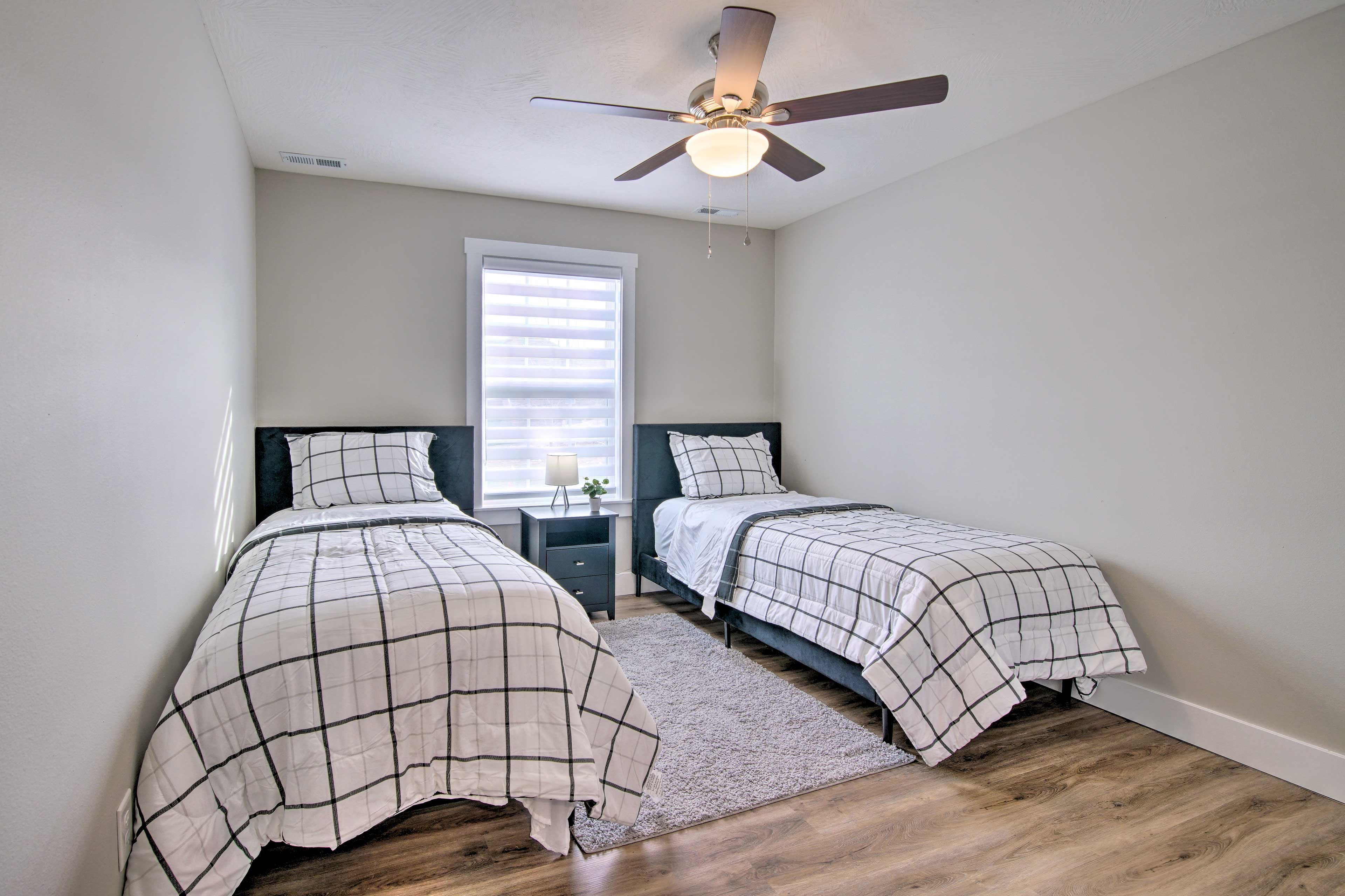 Bedroom 3 | 2 Twin Beds