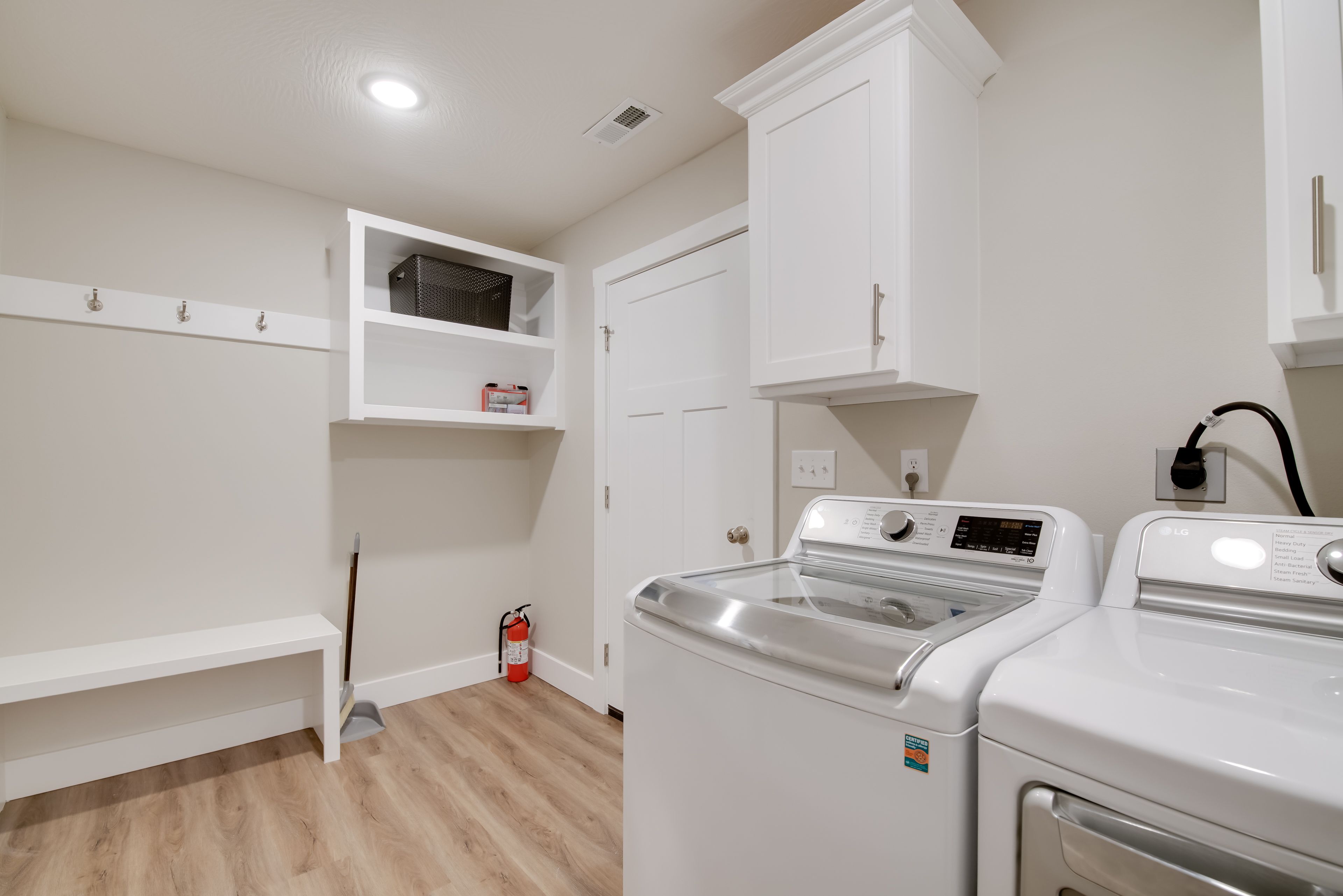 Laundry Area | Detergent Provided