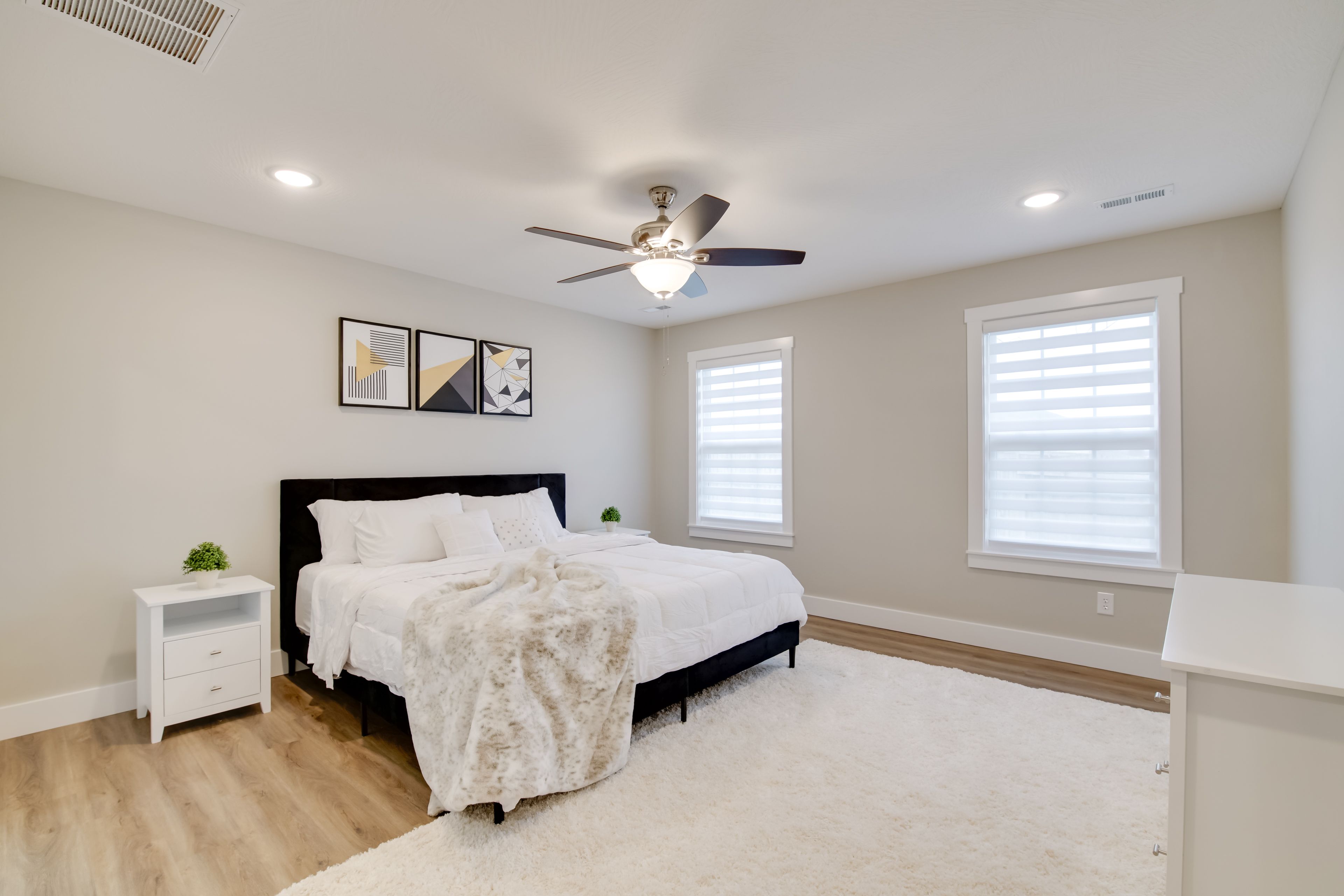 Bedroom 1 | King Bed | En-Suite Bathroom | Walk-In Closet