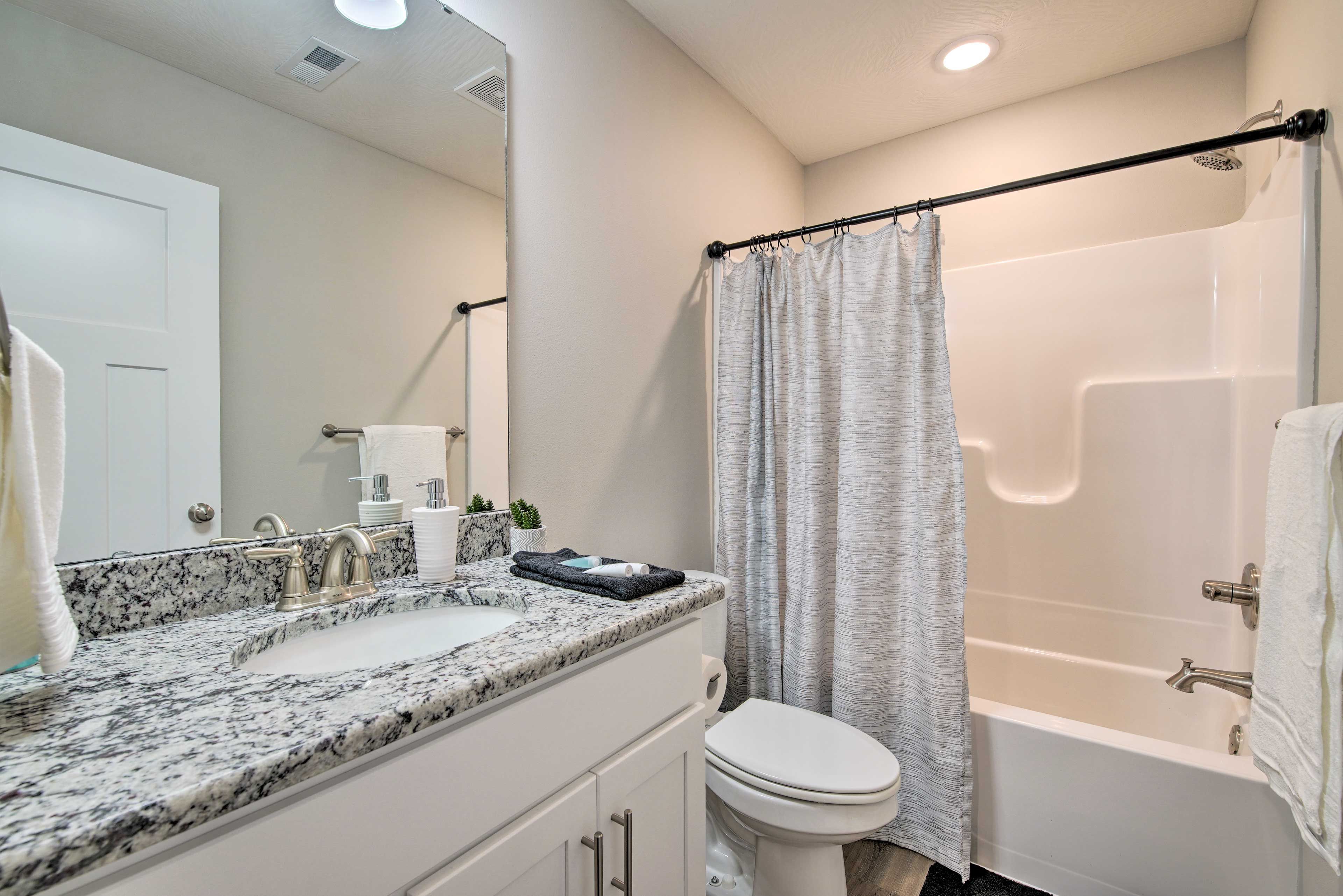 Full Bathroom