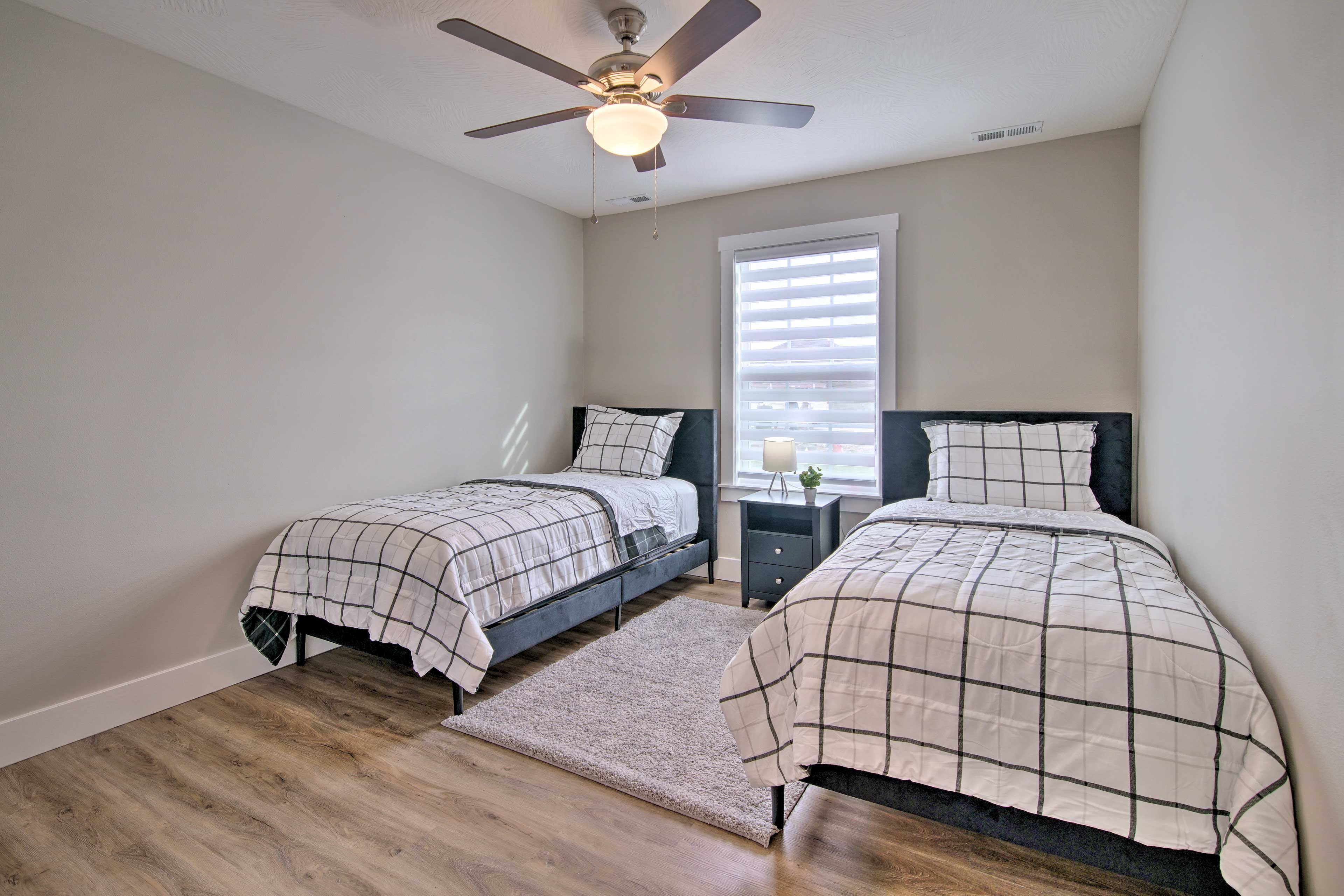 Bedroom 3 | 2 Twin Beds