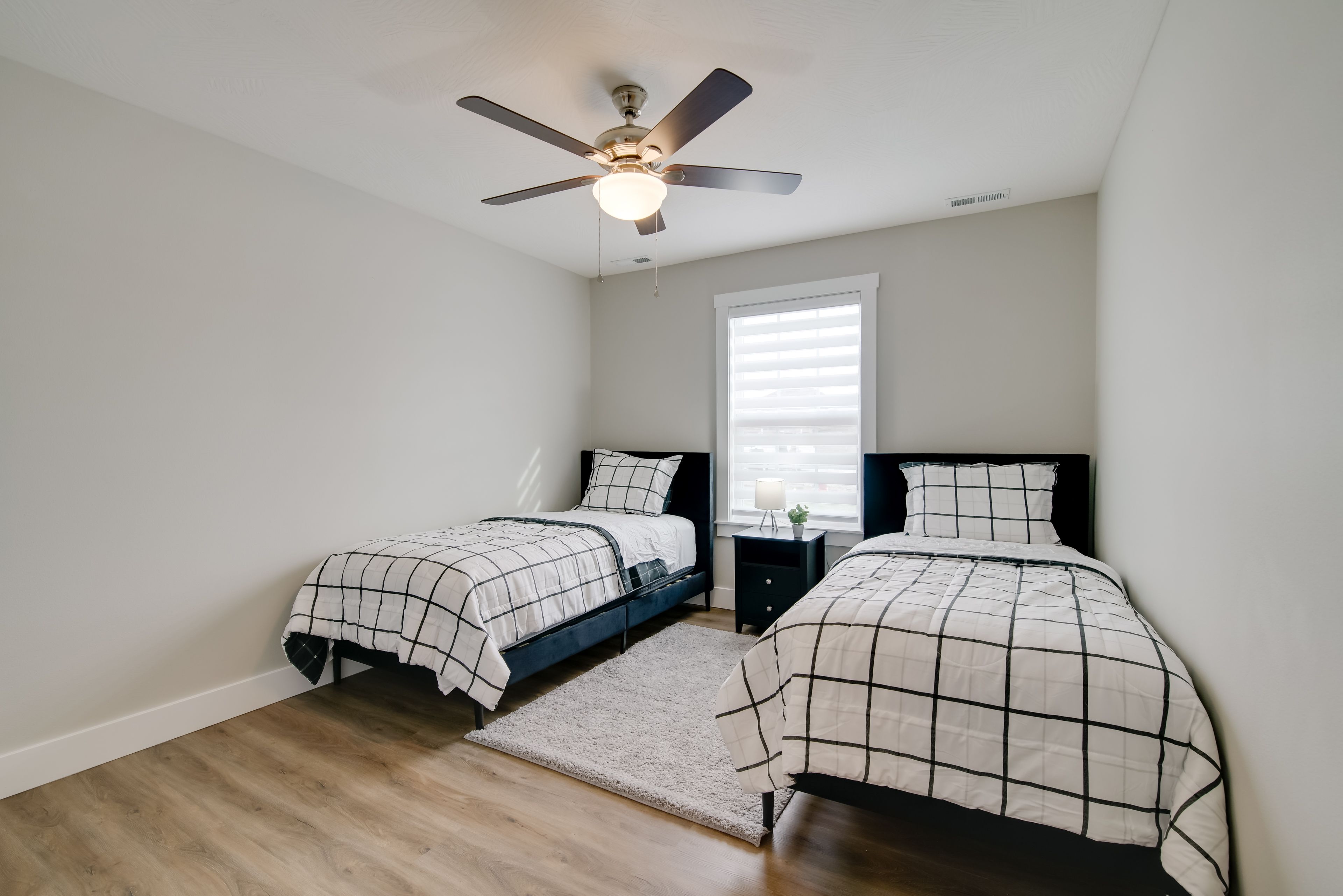 Bedroom 3 | 2 Twin Beds