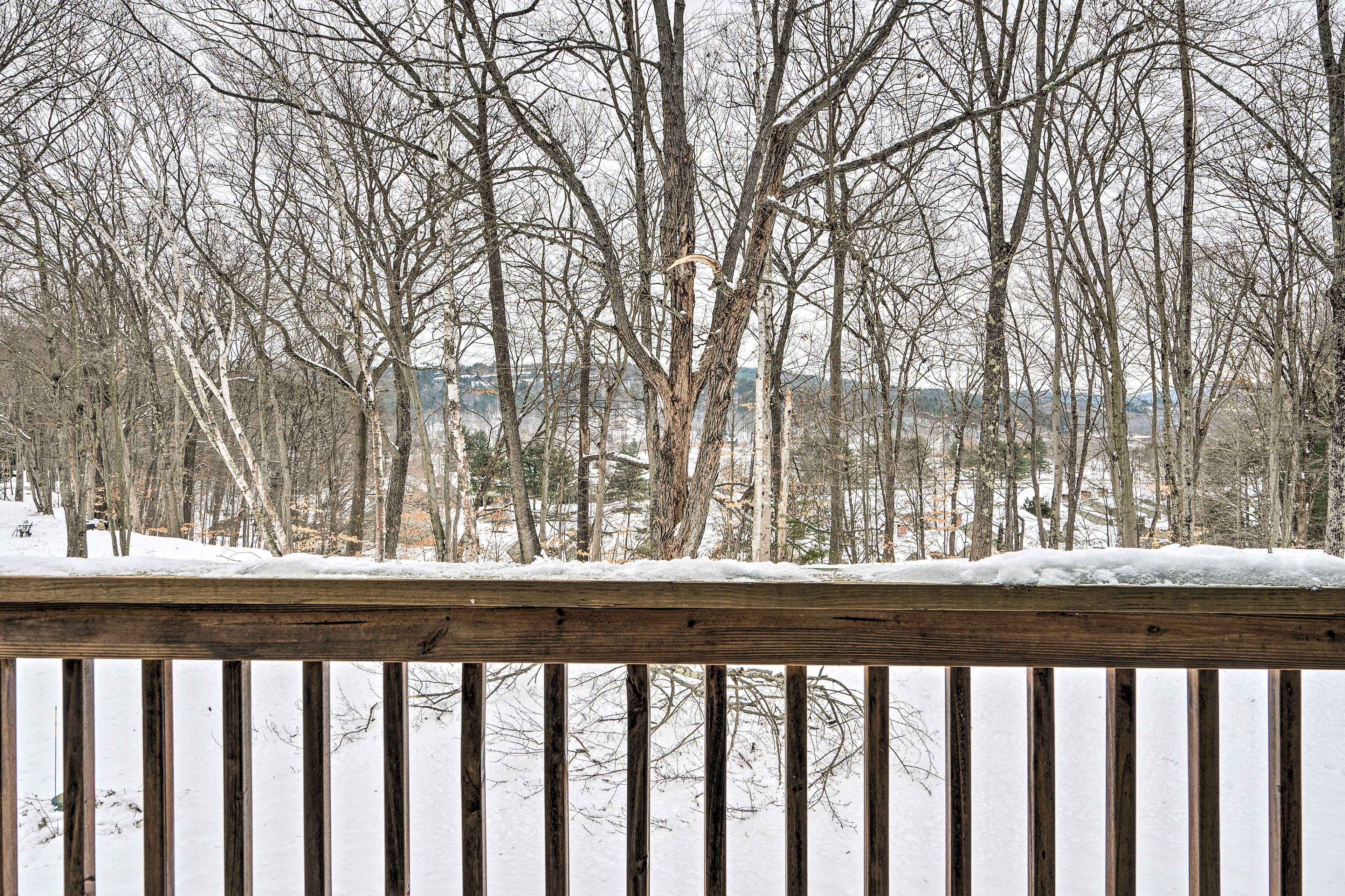 Balcony | Mountain Views