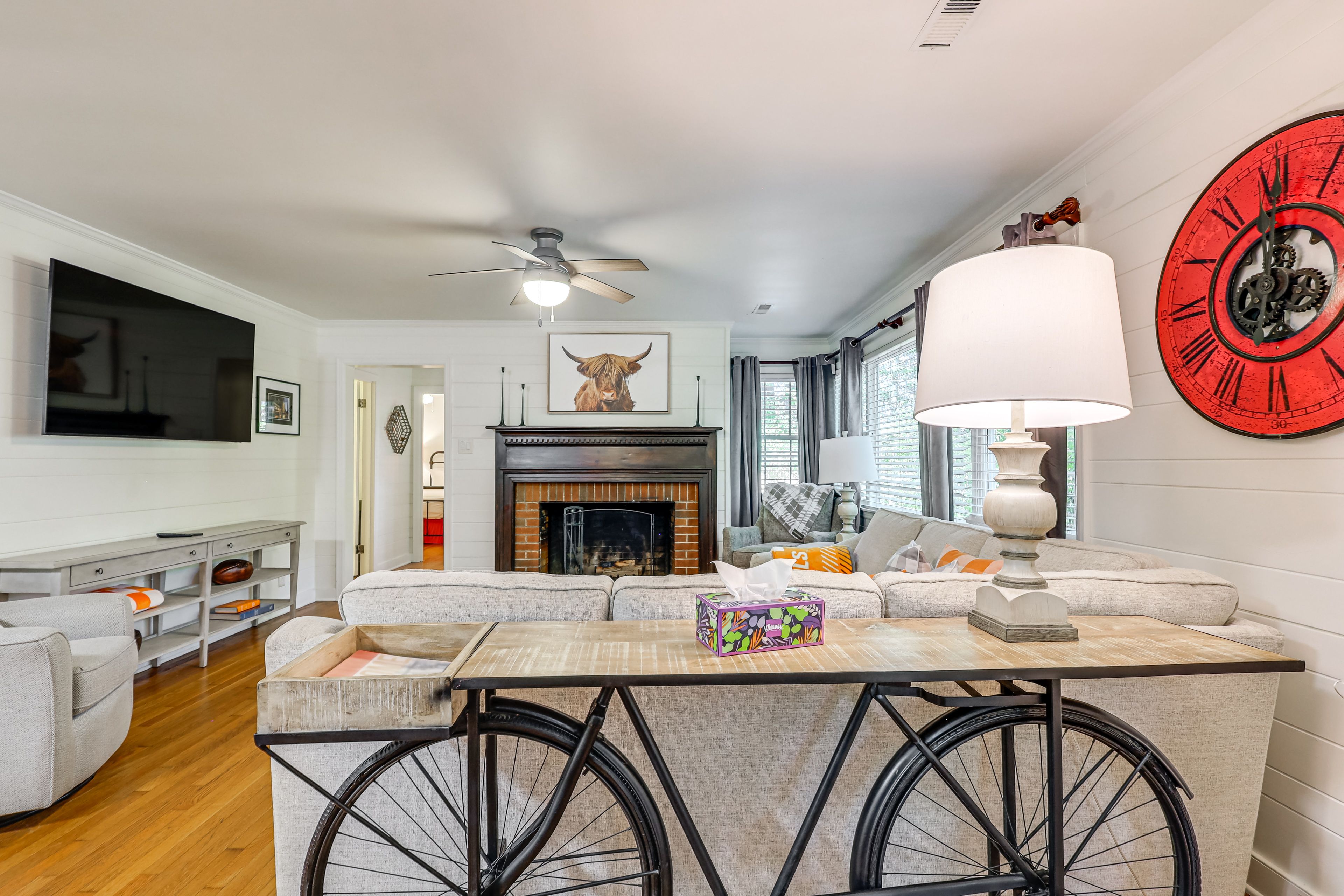 Living Room | Single Story | Smart TV